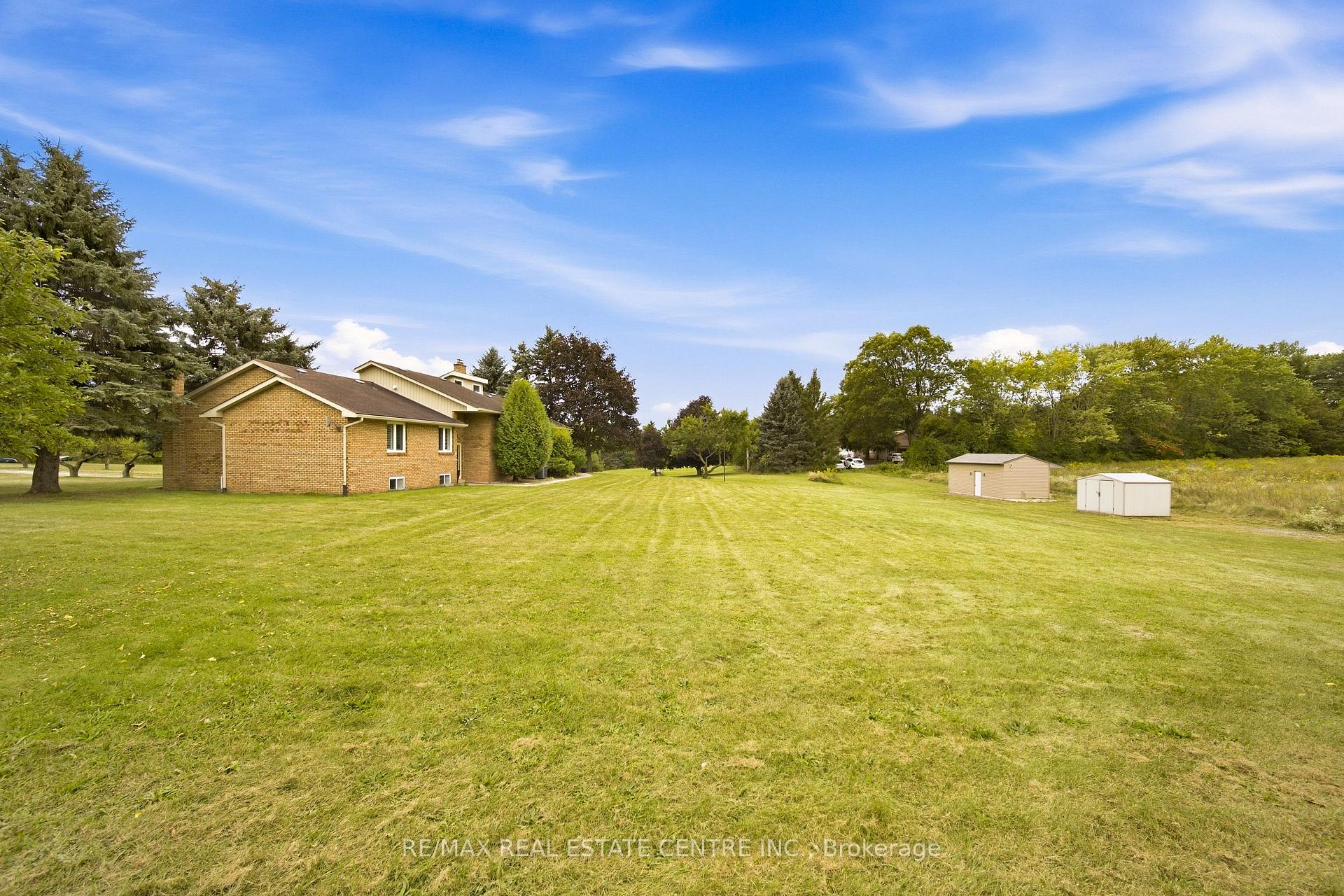 Photo 38 of 335 York Road, Burlington, LaSalle — HOMEH