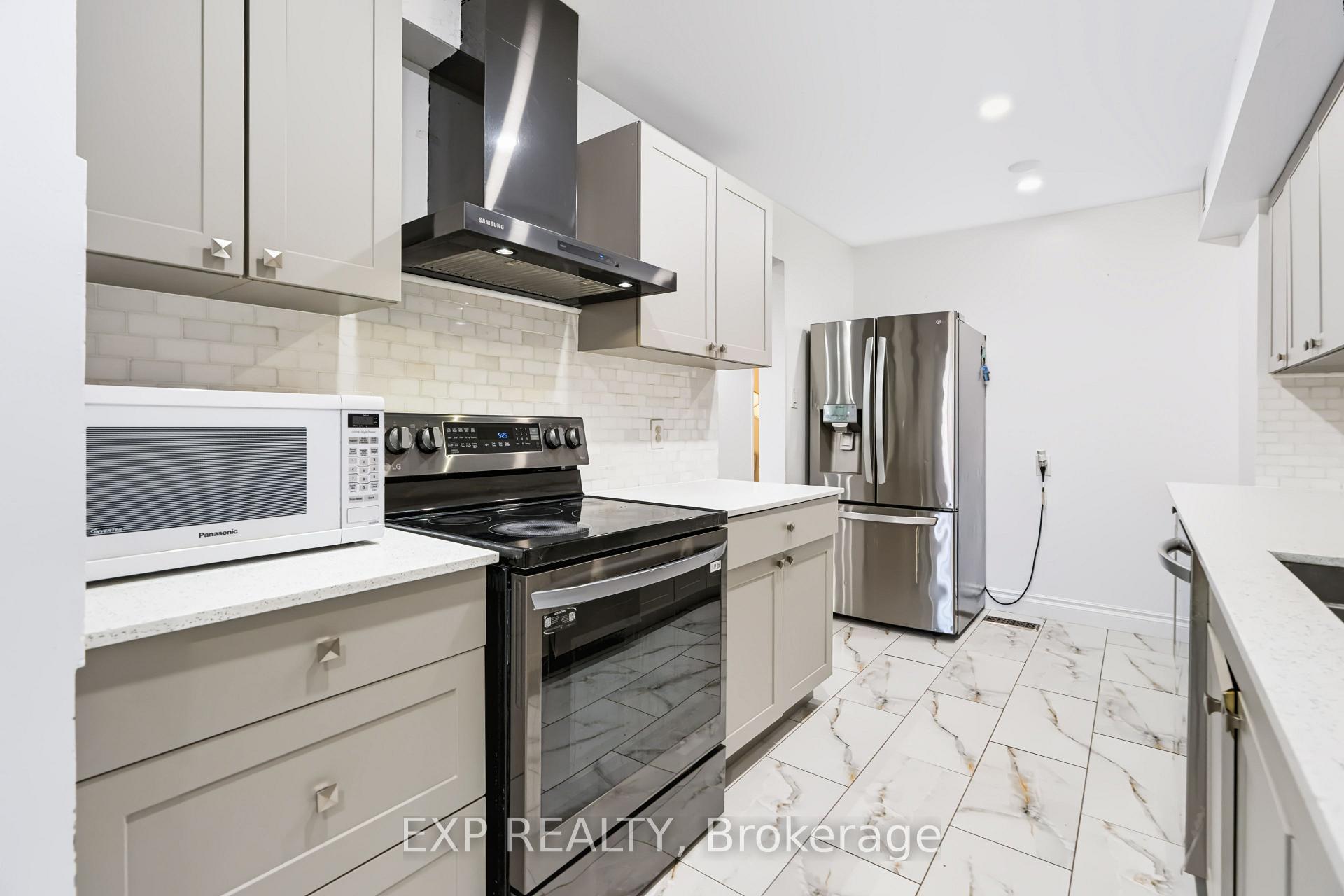 Photo 17 of Unit 2, 2669 Southvale Crescent E, Ottawa, Sheffield Glen/Industrial Park — HOMEH