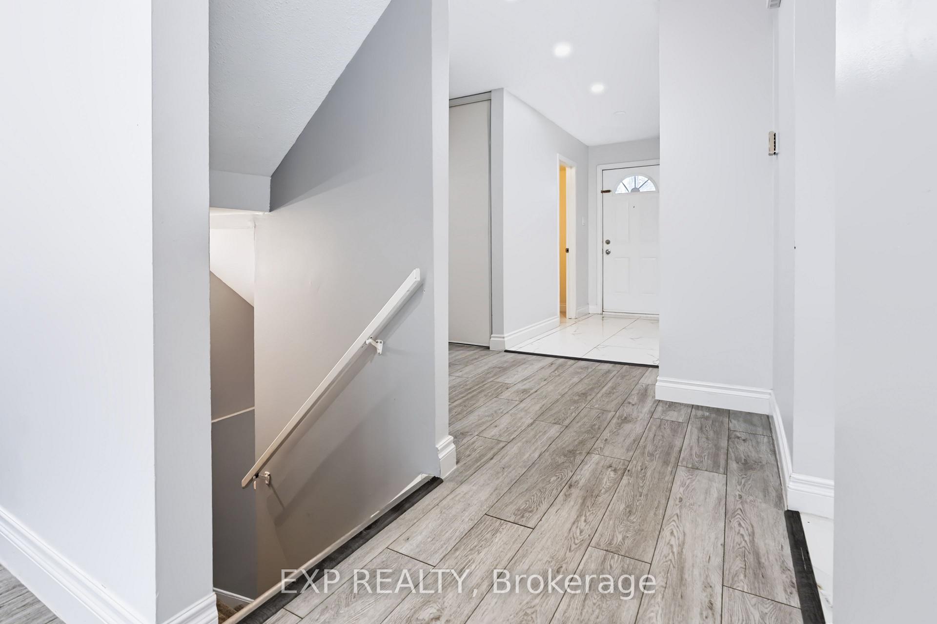 Photo 22 of Unit 2, 2669 Southvale Crescent E, Ottawa, Sheffield Glen/Industrial Park — HOMEH