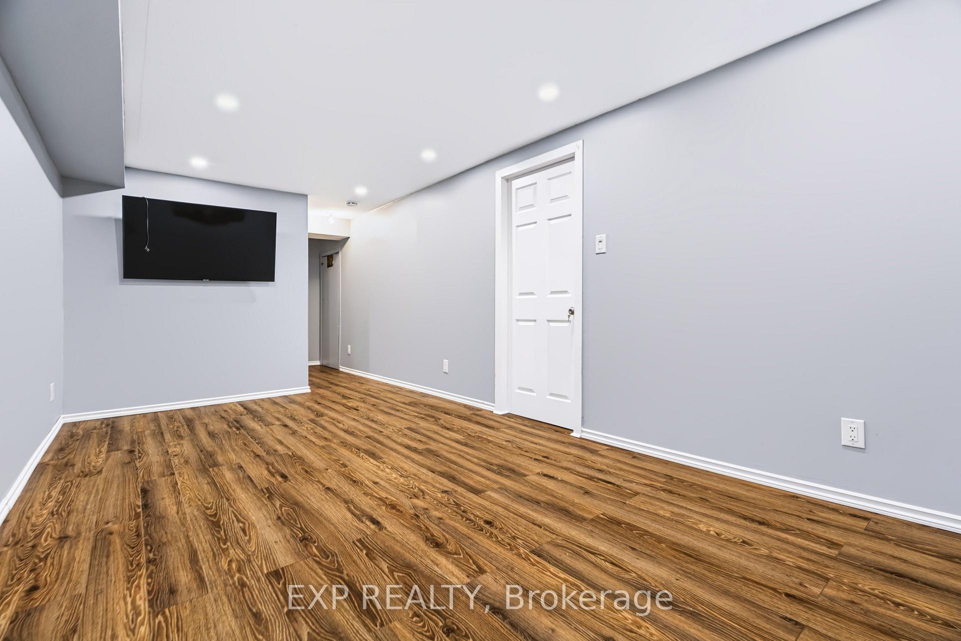 Photo 37 of Unit 2, 2669 Southvale Crescent E, Ottawa, Sheffield Glen/Industrial Park — HOMEH