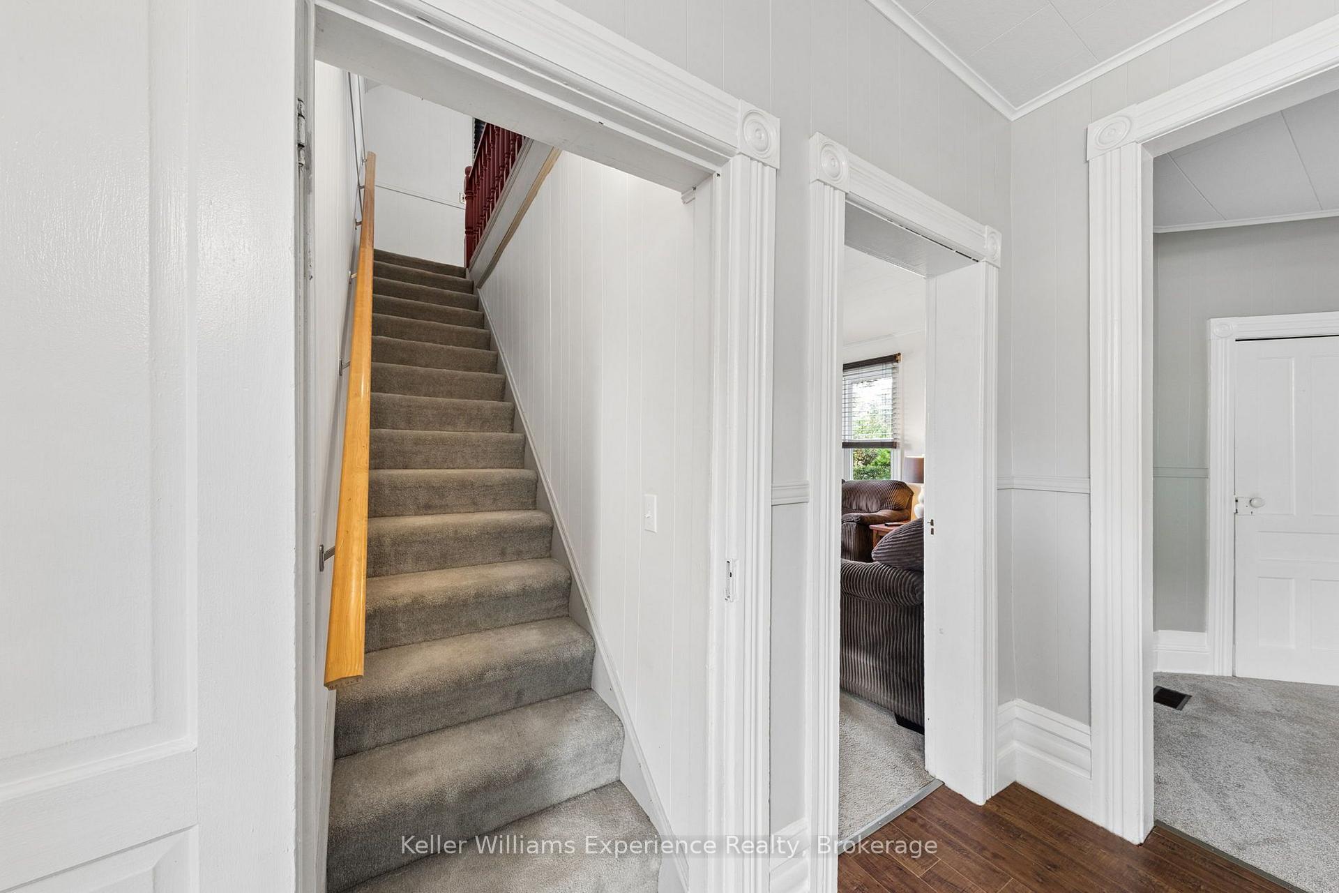 Photo 24 of 17 Stone Street, Springwater, Elmvale — HOMEH