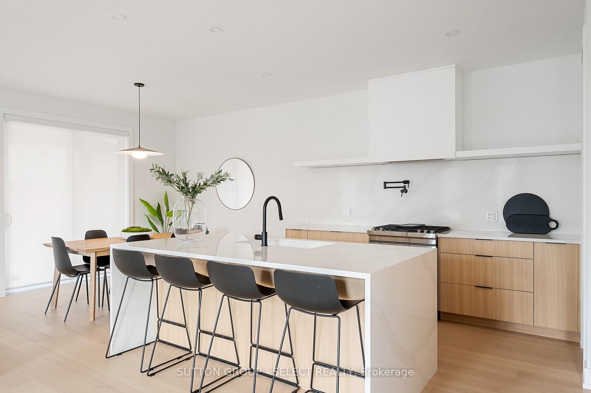 Photo 5 of 4395 Green Bend Road, London, South V — HOMEH