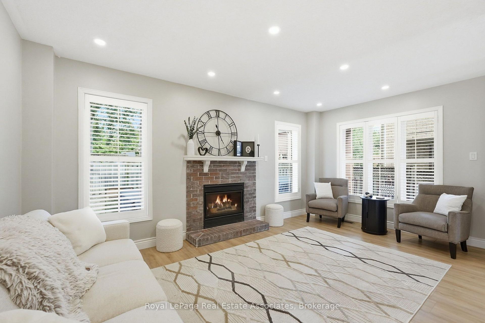 Photo 16 of 39 Segwun Road, Hamilton, Waterdown — HOMEH