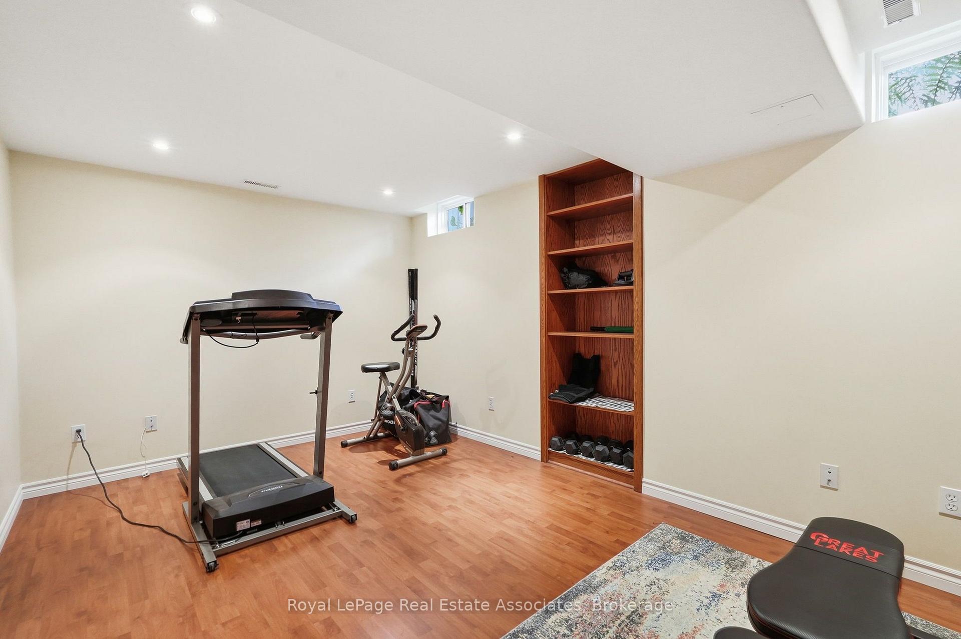 Photo 41 of 39 Segwun Road, Hamilton, Waterdown — HOMEH