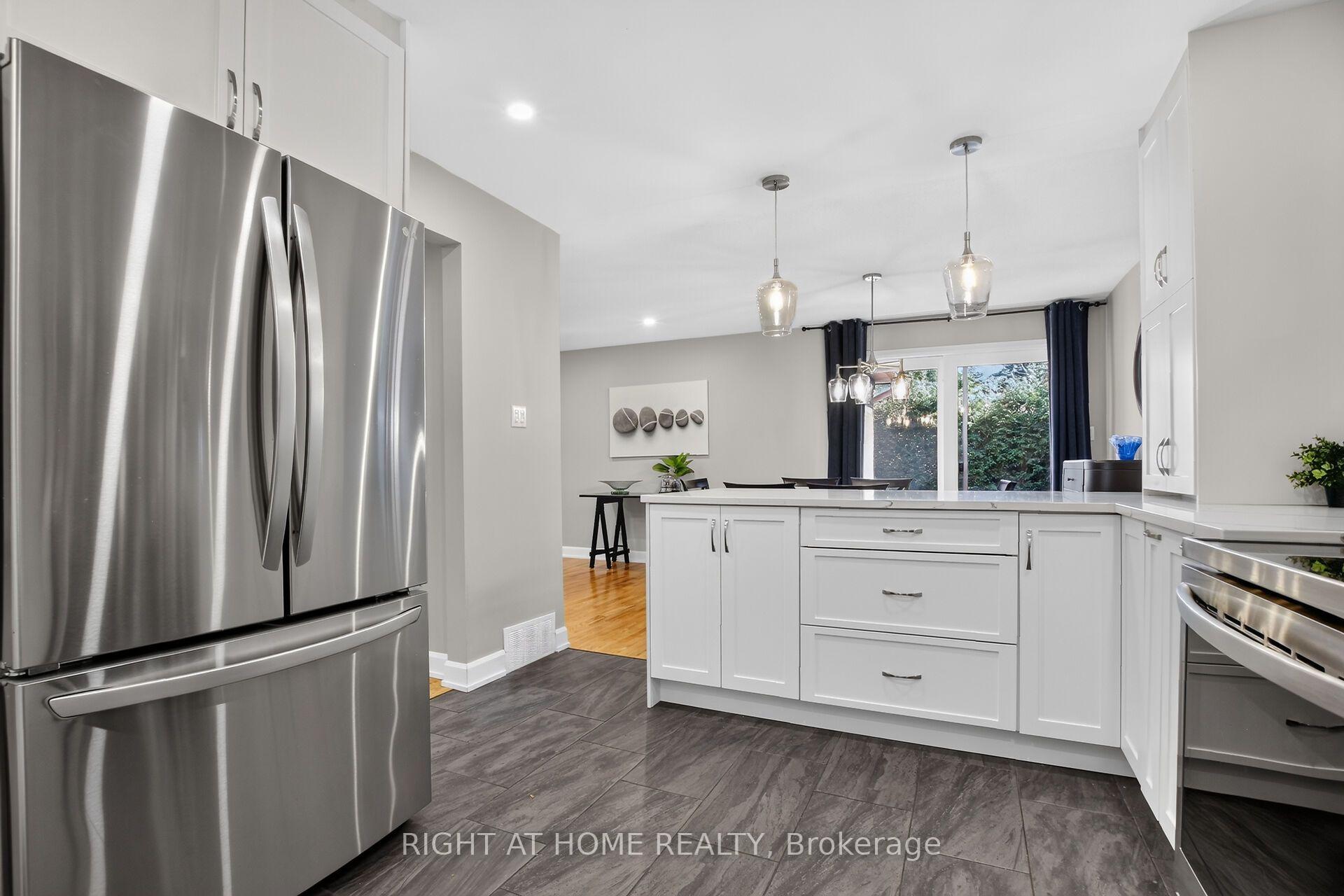 Photo 16 of 3 Pommel Crescent, Ottawa, Kanata - Bridlewood — HOMEH