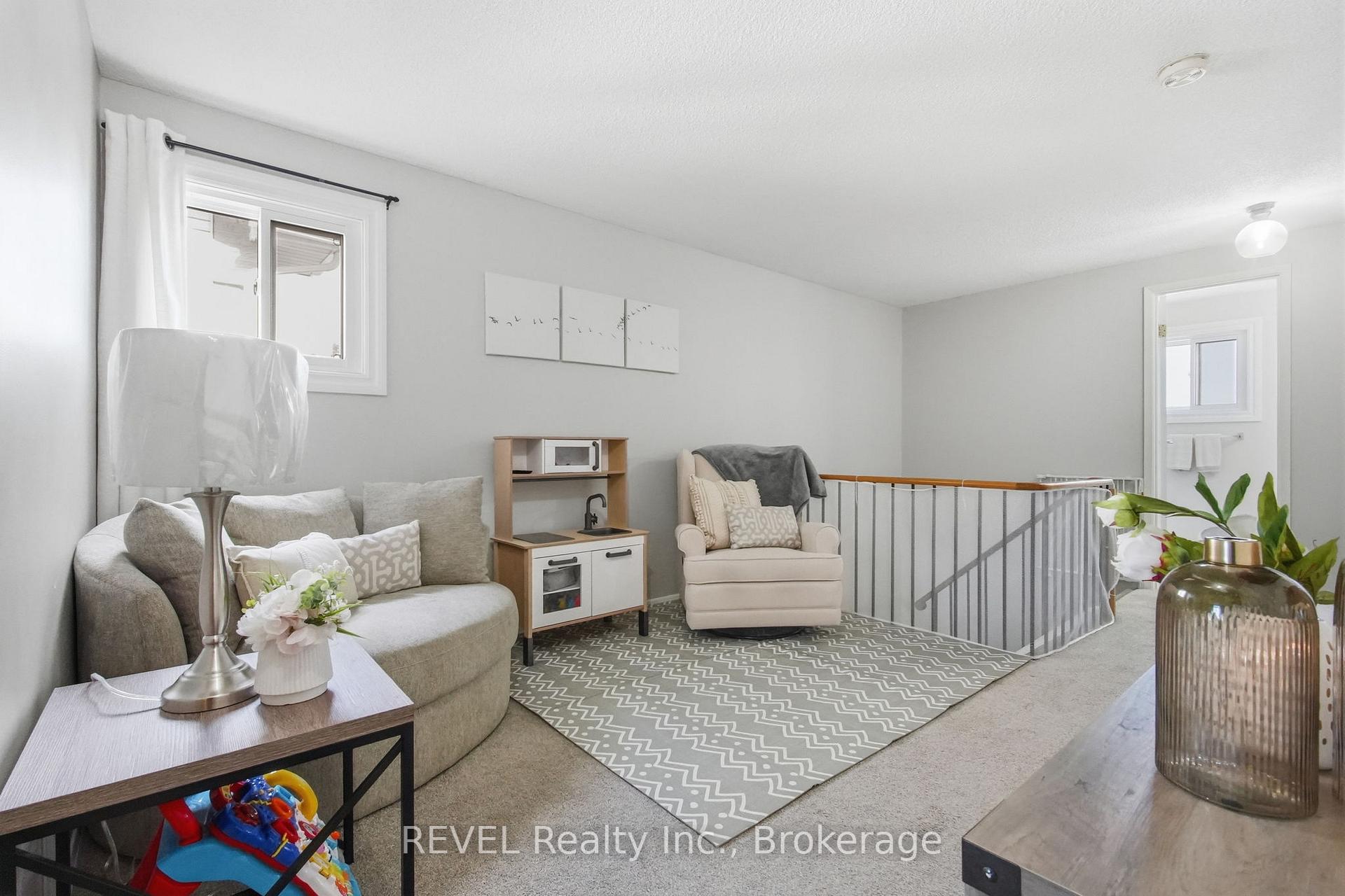 Photo 15 of 1298 Pinehurst Avenue, Oshawa, Donevan — HOMEH