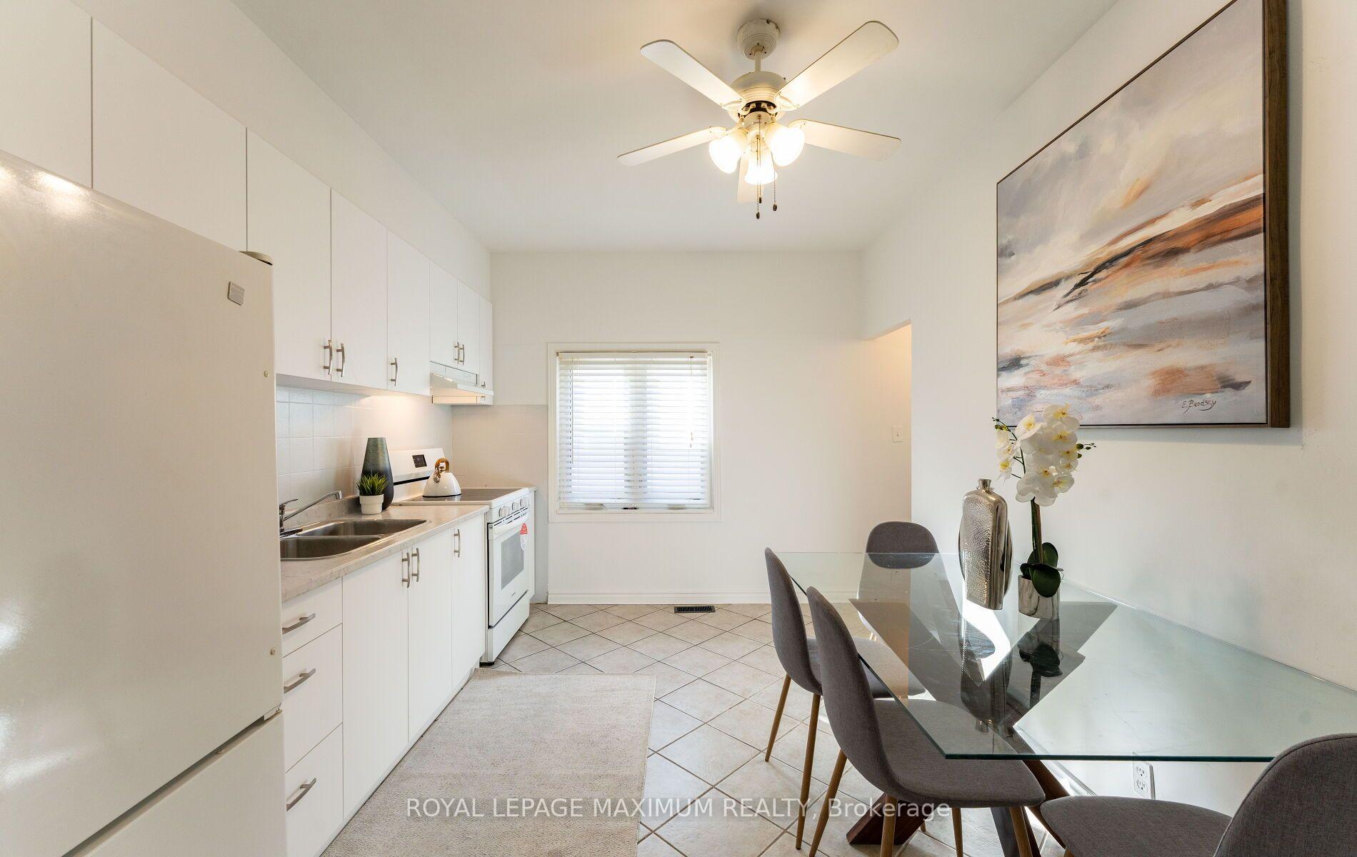 Photo 6 of 376 Mc Roberts Avenue, Toronto, Caledonia-Fairbank — HOMEH