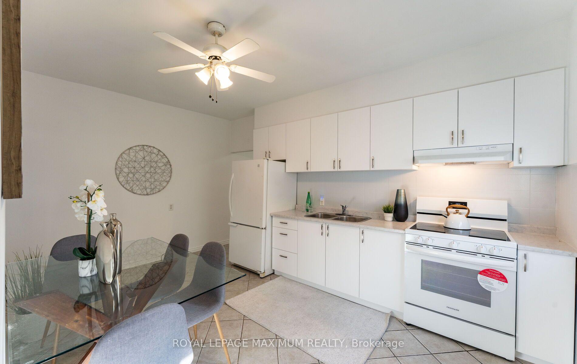 Photo 8 of 376 Mc Roberts Avenue, Toronto, Caledonia-Fairbank — HOMEH