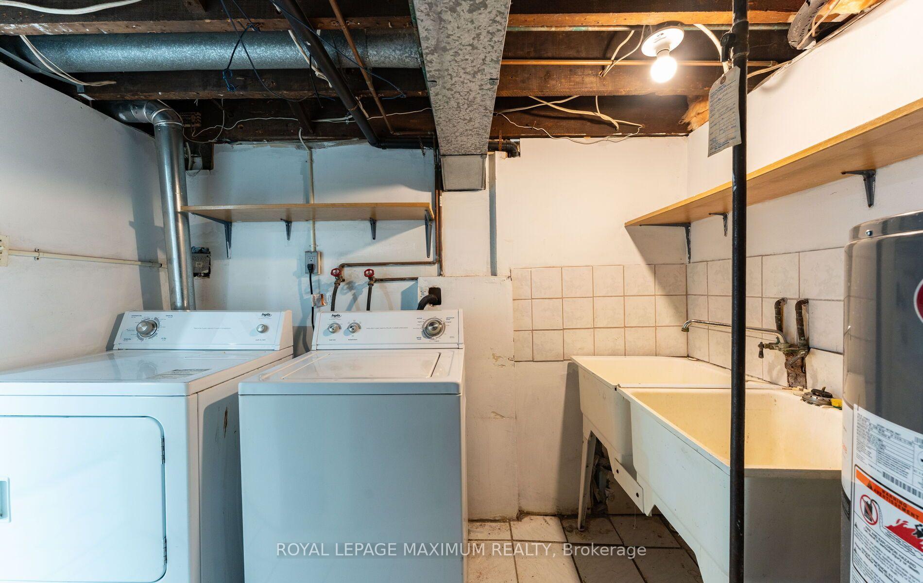 Photo 34 of 376 Mc Roberts Avenue, Toronto, Caledonia-Fairbank — HOMEH
