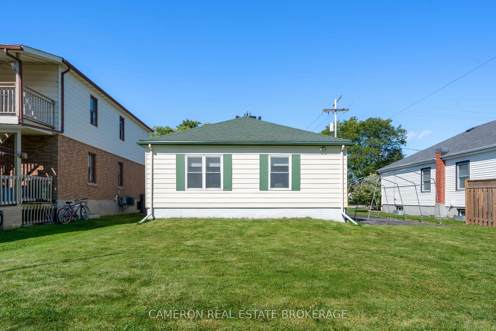 Photo 23 of 905 Third Street E, Cornwall, Cornwall — HOMEH