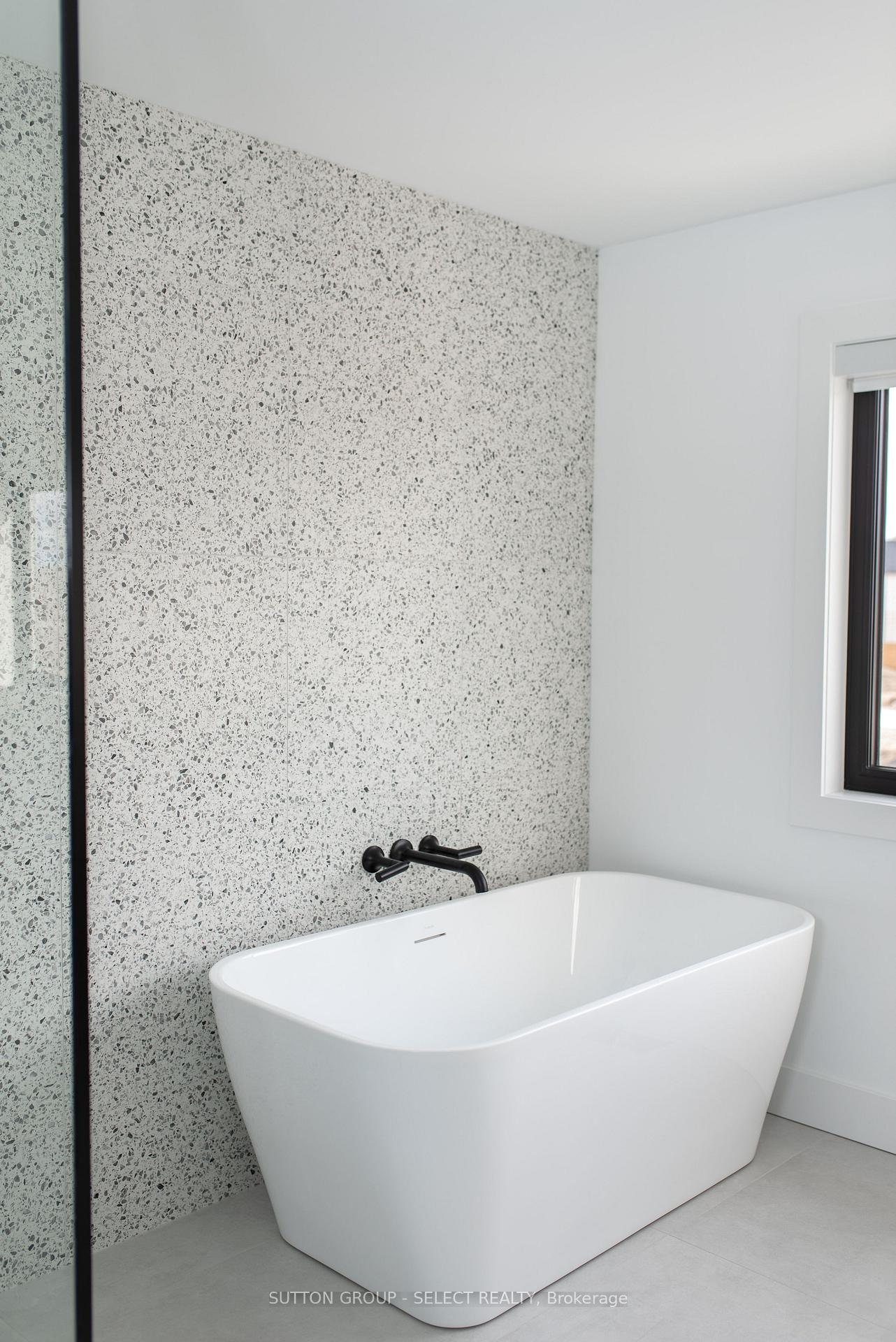 Photo 37 of 4368 Green Bend Road, London, South V — HOMEH