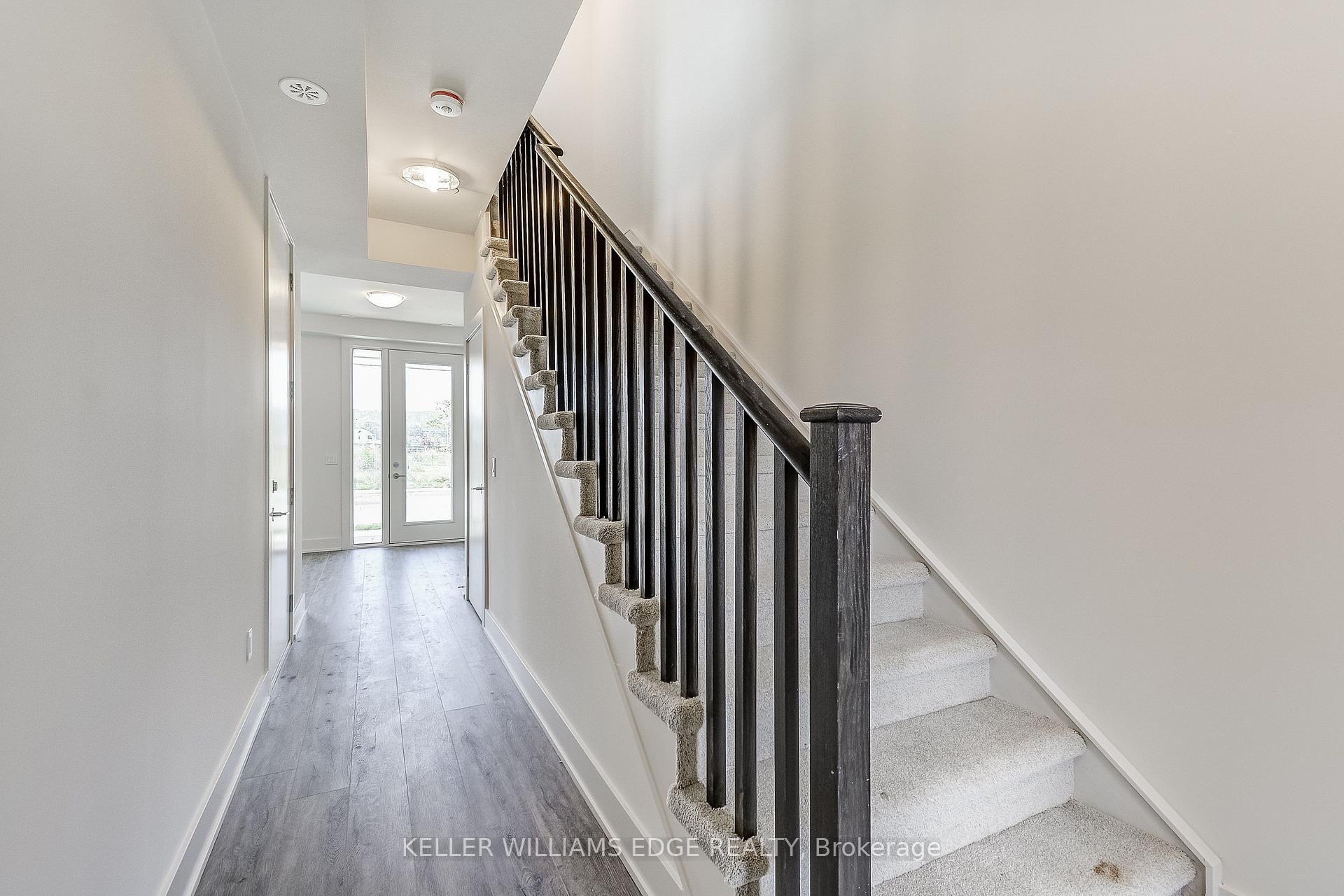 Photo 5 of 58 Windward Drive, Grimsby, Grimsby Beach — HOMEH