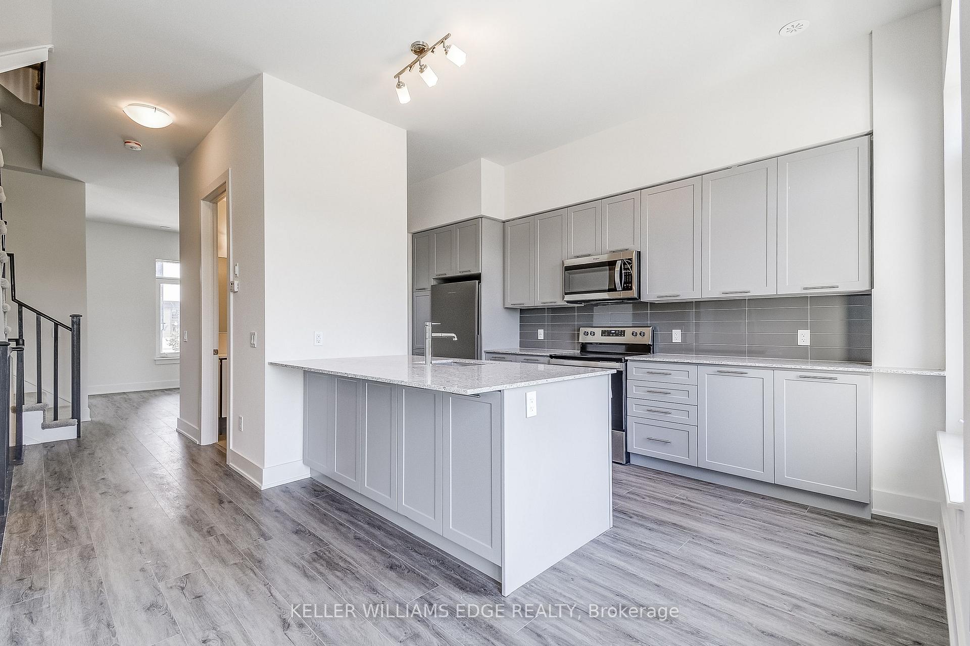 Photo 11 of 58 Windward Drive, Grimsby, Grimsby Beach — HOMEH