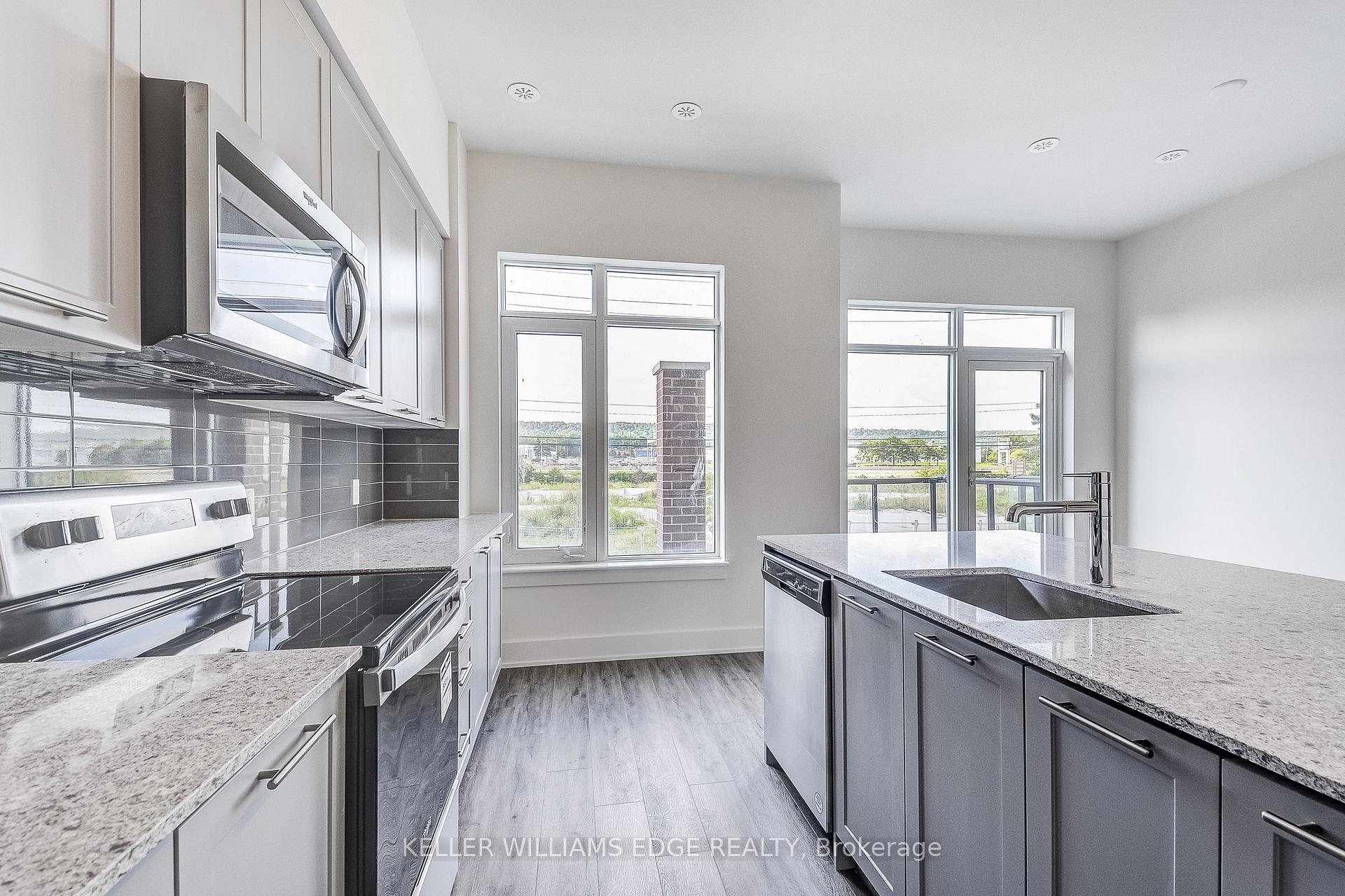 Photo 13 of 58 Windward Drive, Grimsby, Grimsby Beach — HOMEH