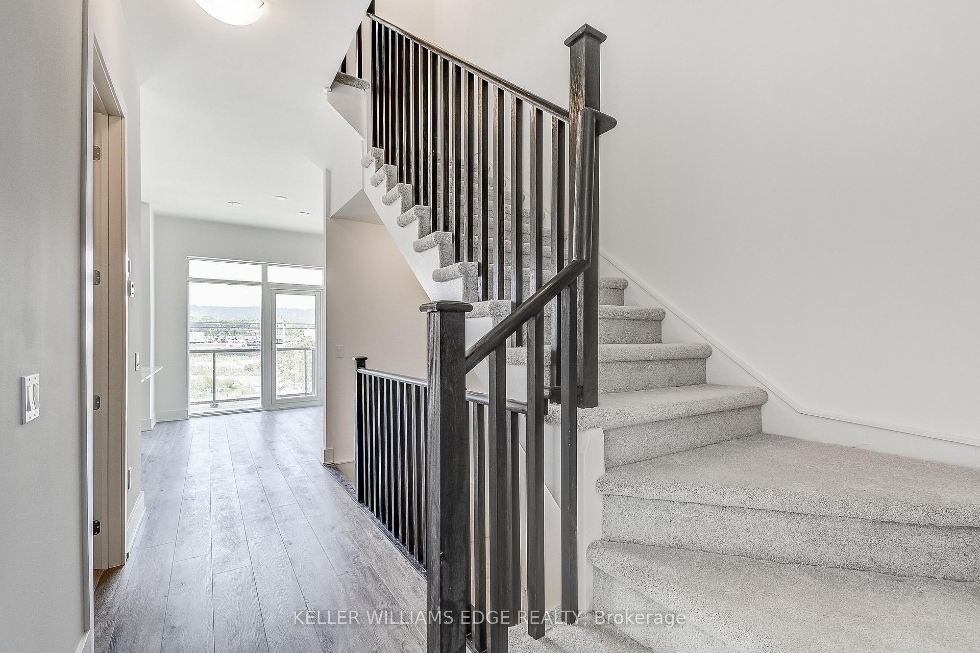 Photo 16 of 58 Windward Drive, Grimsby, Grimsby Beach — HOMEH