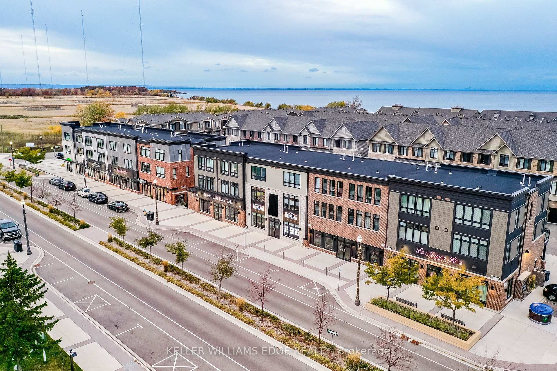 Photo 45 of 58 Windward Drive, Grimsby, Grimsby Beach — HOMEH