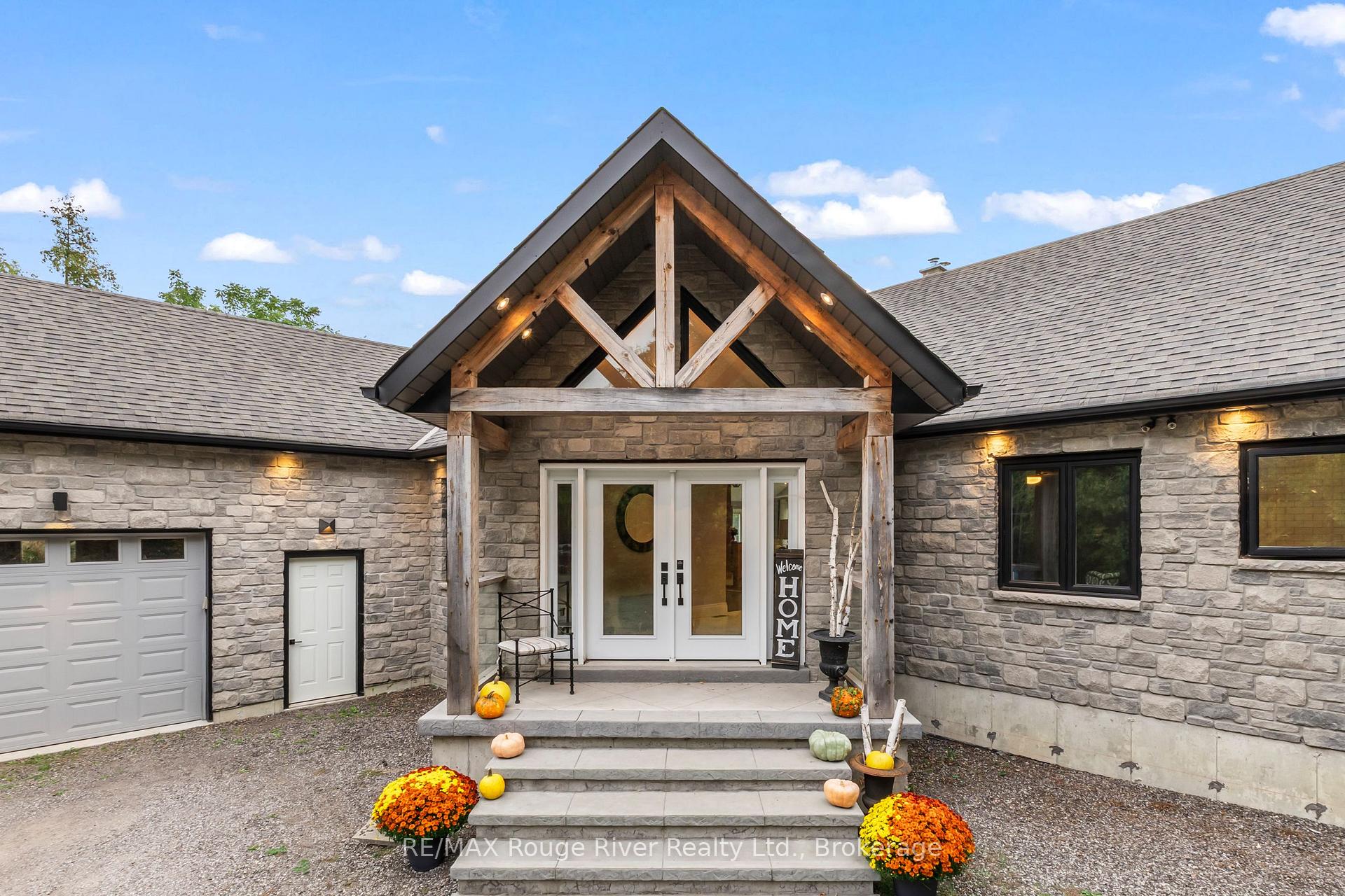 Photo 4 of 4500 Old Scugog Road, Clarington, Bowmanville — HOMEH