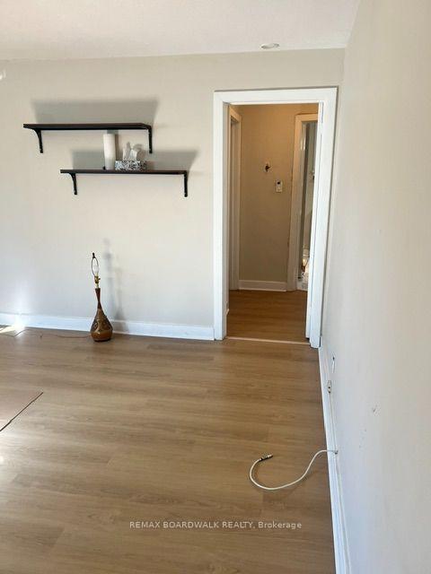 Photo 7 of Unit A, 11 Kippewa Drive, Ottawa, Dows Lake — HOMEH