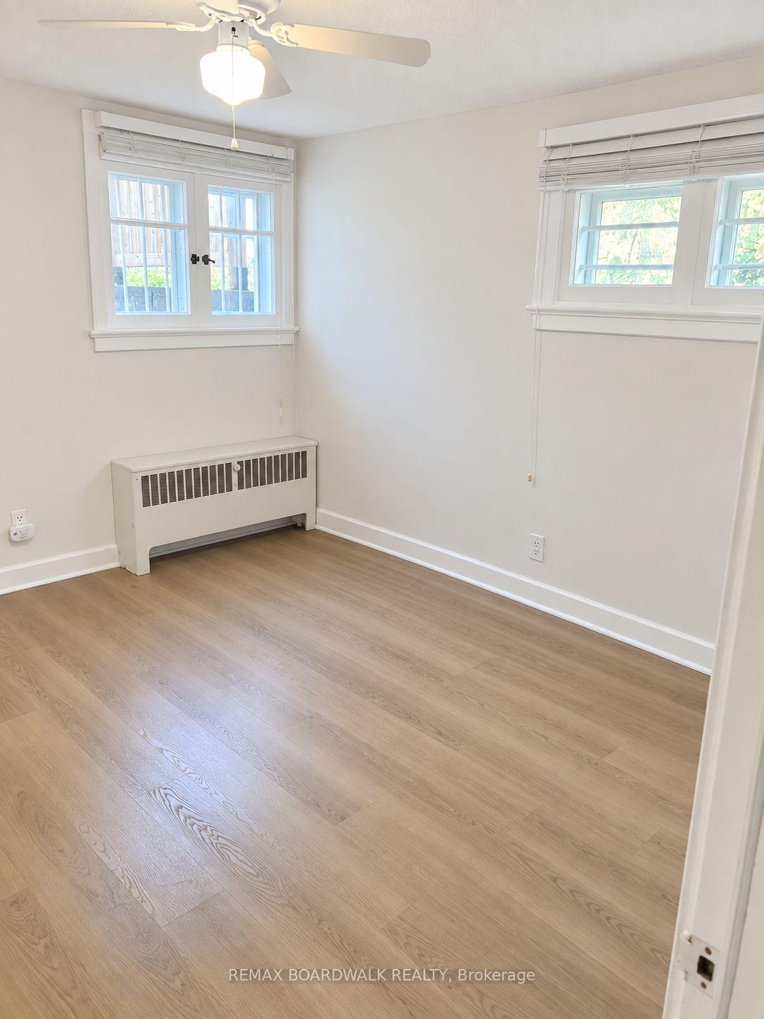 Photo 14 of Unit A, 11 Kippewa Drive, Ottawa, Dows Lake — HOMEH