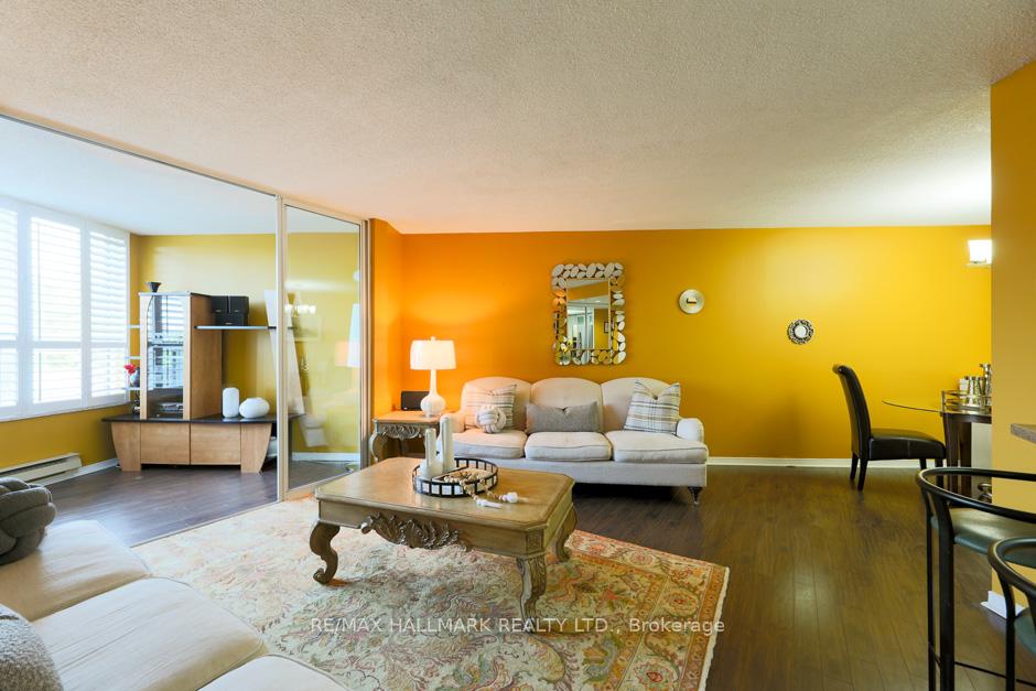 Photo 8 of Unit 218, 6 Humberline Drive, Etobicoke, West Humber-Clairville — HOMEH