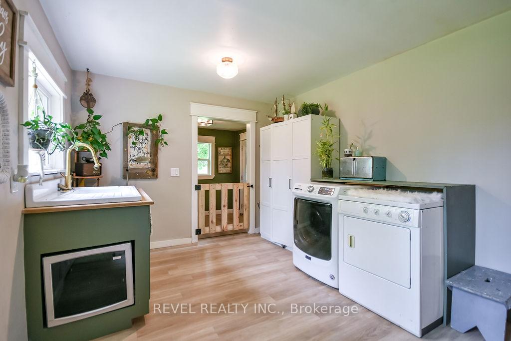 Photo 8 of 3267 Albany Street, Severn, Washago — HOMEH