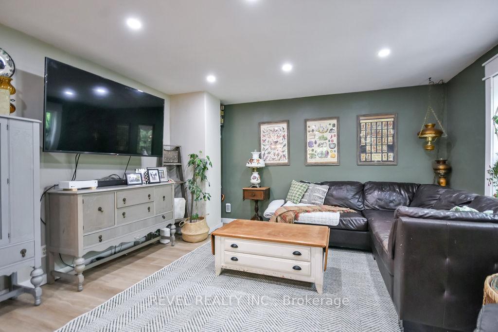 Photo 21 of 3267 Albany Street, Severn, Washago — HOMEH