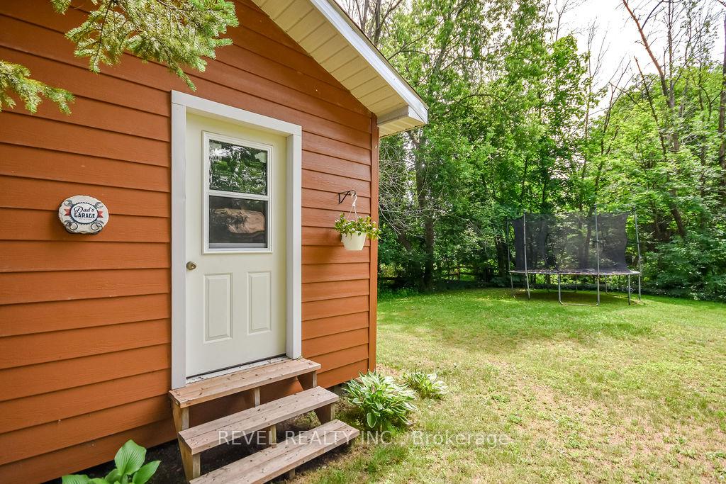 Photo 41 of 3267 Albany Street, Severn, Washago — HOMEH