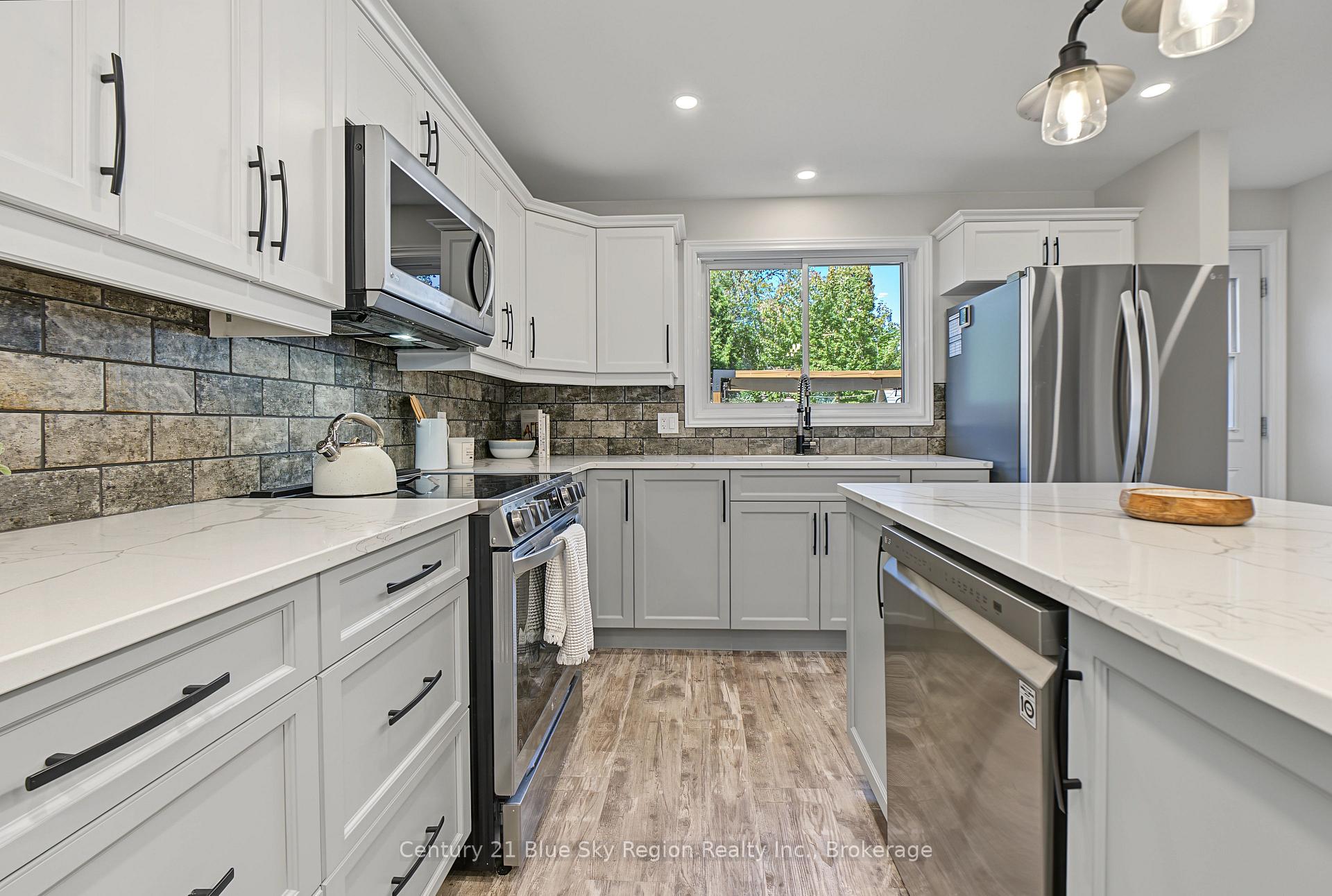 Photo 7 of 13 Milford Crescent, North Bay, Ferris — HOMEH