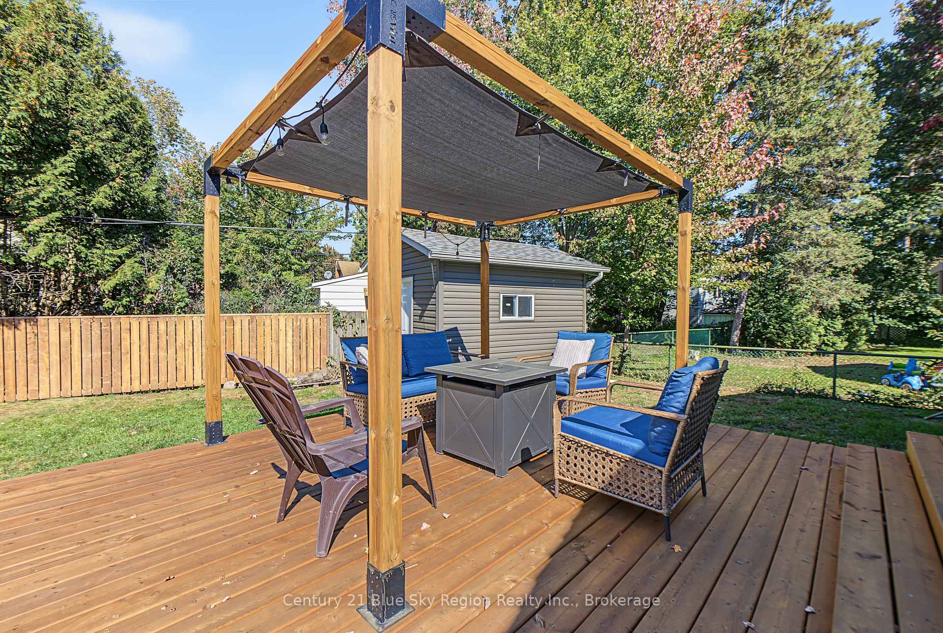 Photo 23 of 13 Milford Crescent, North Bay, Ferris — HOMEH