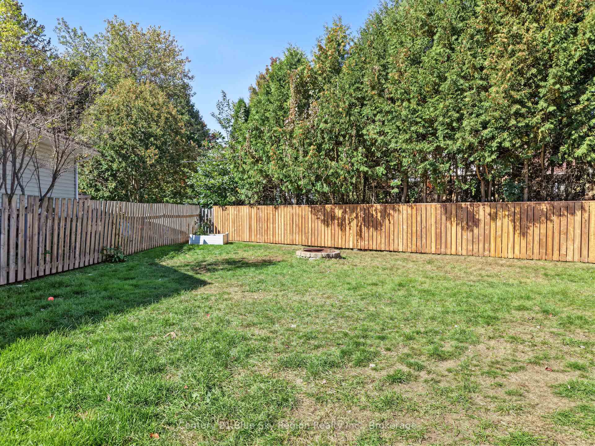 Photo 42 of 13 Milford Crescent, North Bay, Ferris — HOMEH