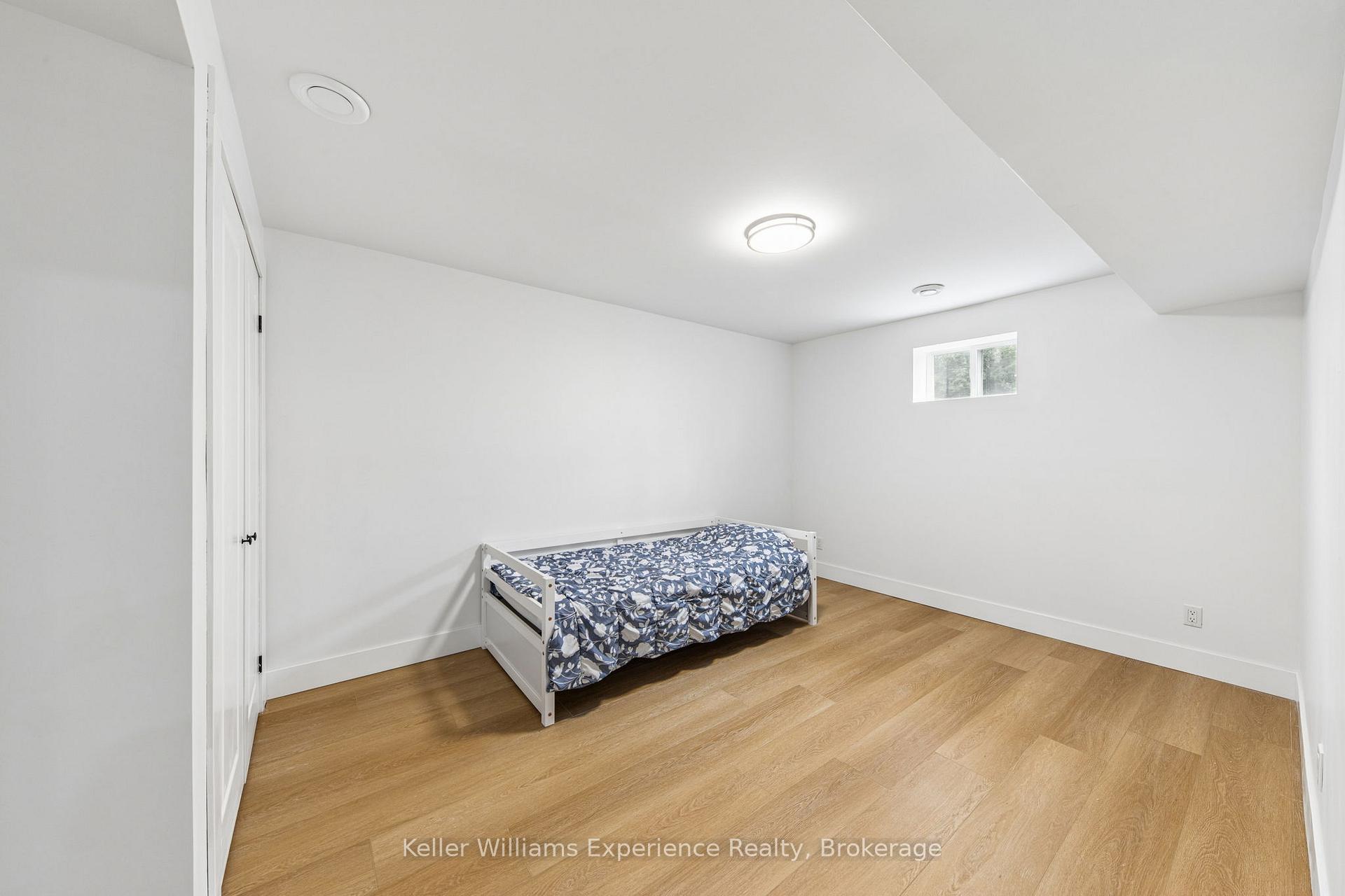 Photo 17 of 66 Albion Lane, Tiny, Rural Tiny — HOMEH