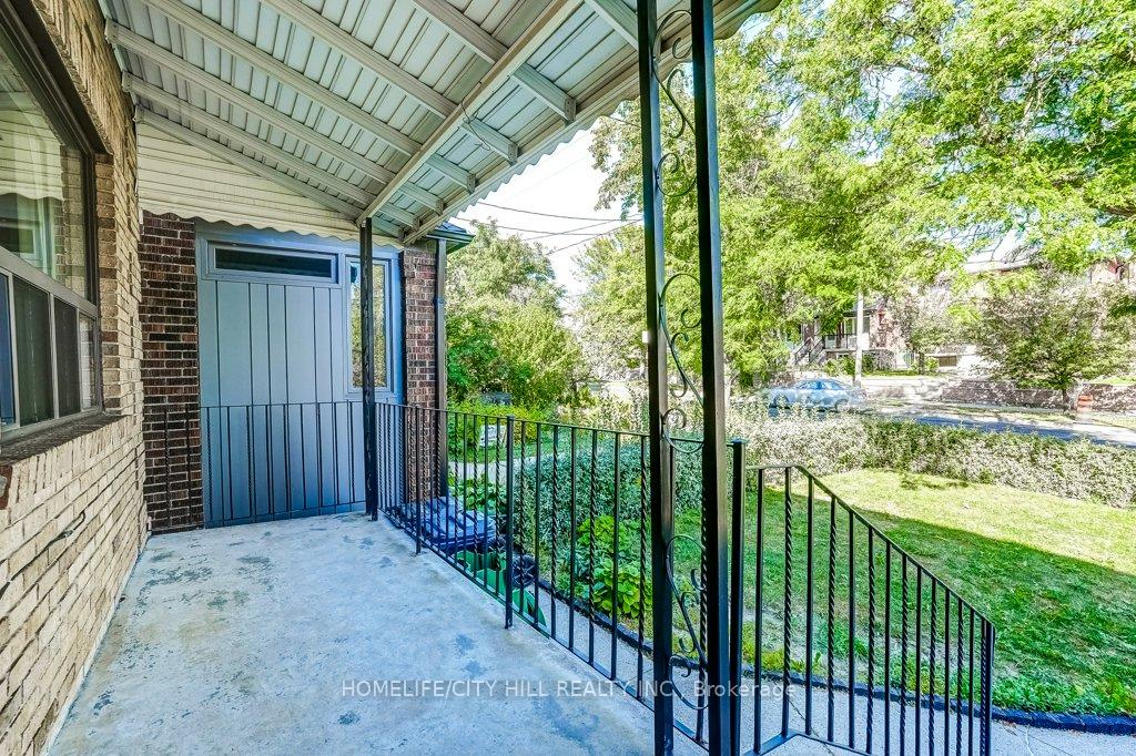 Photo 6 of 136A Caledonia Road, Toronto, Corso Italia-Davenport — HOMEH