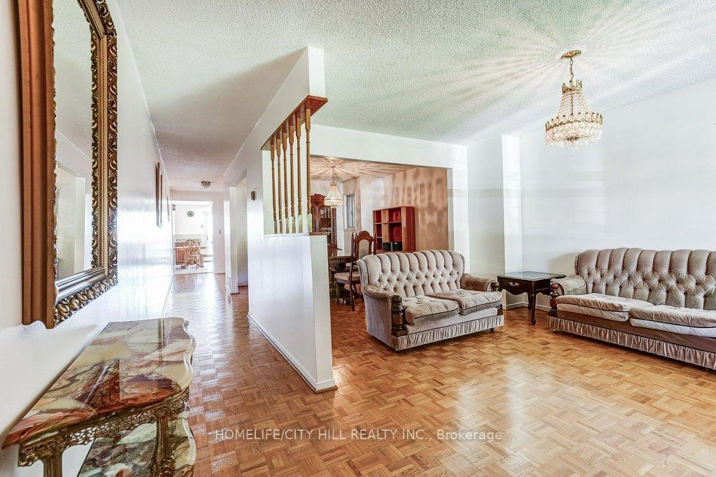 Photo 7 of 136A Caledonia Road, Toronto, Corso Italia-Davenport — HOMEH