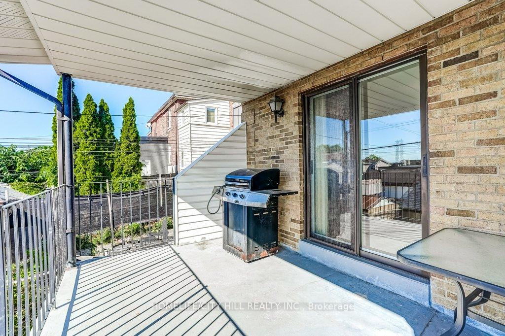 Photo 22 of 136A Caledonia Road, Toronto, Corso Italia-Davenport — HOMEH