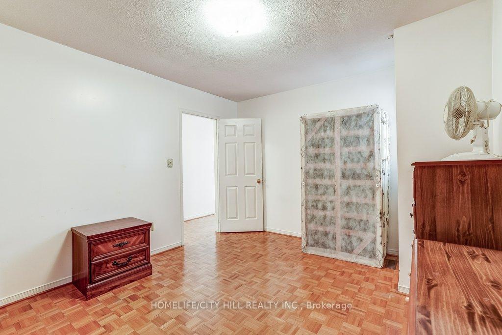 Photo 33 of 136A Caledonia Road, Toronto, Corso Italia-Davenport — HOMEH