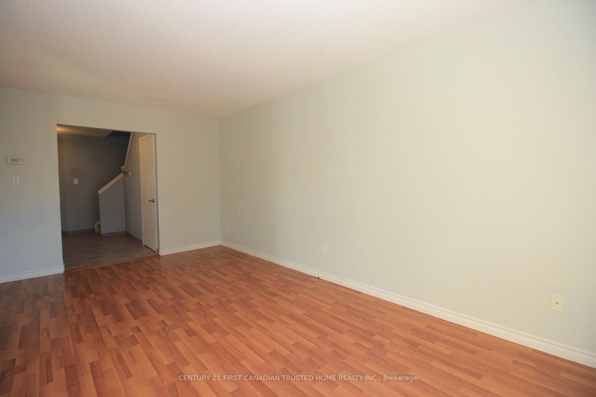 Photo 14 of 199 Emerald Road, London, South U — HOMEH