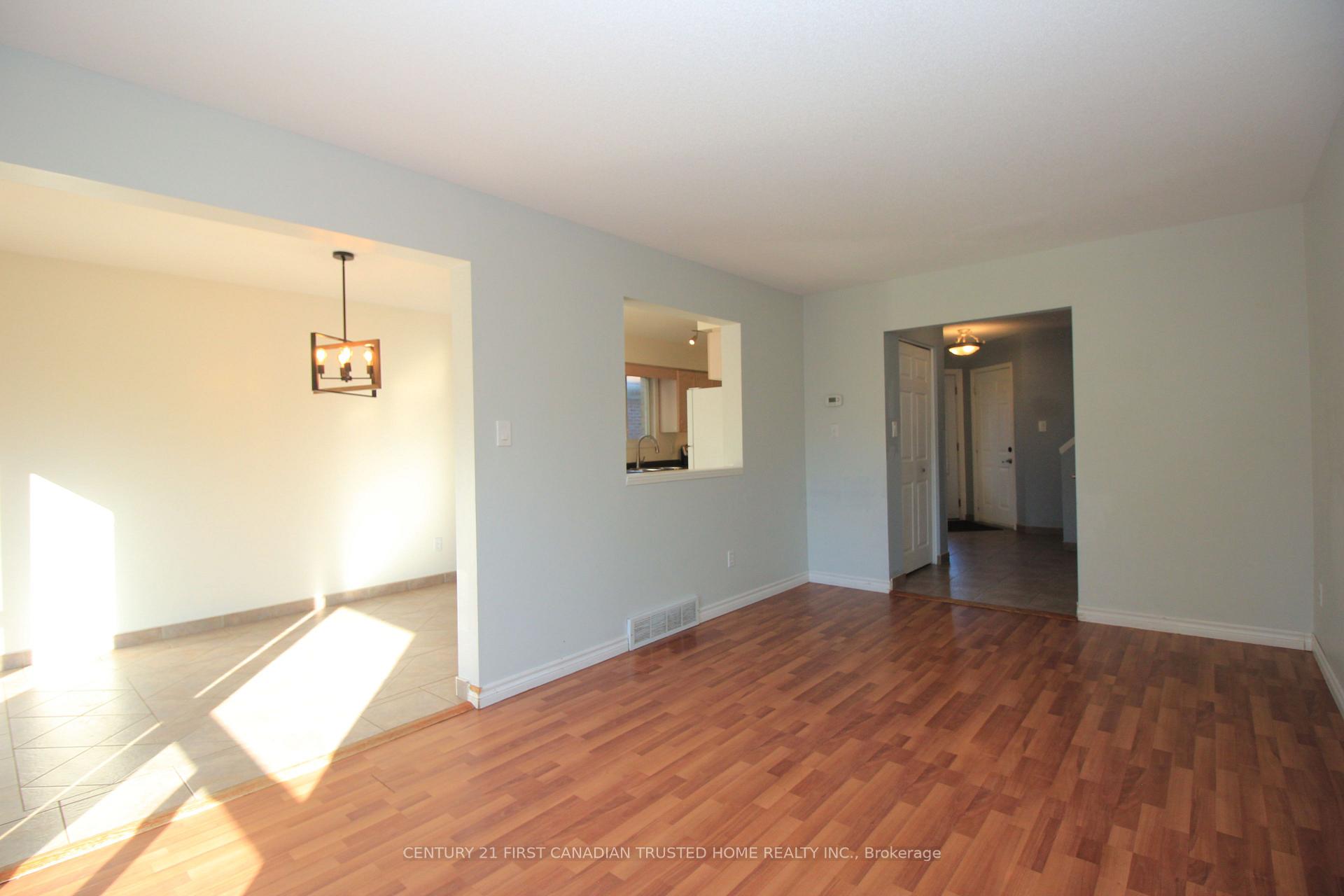 Photo 15 of 199 Emerald Road, London, South U — HOMEH