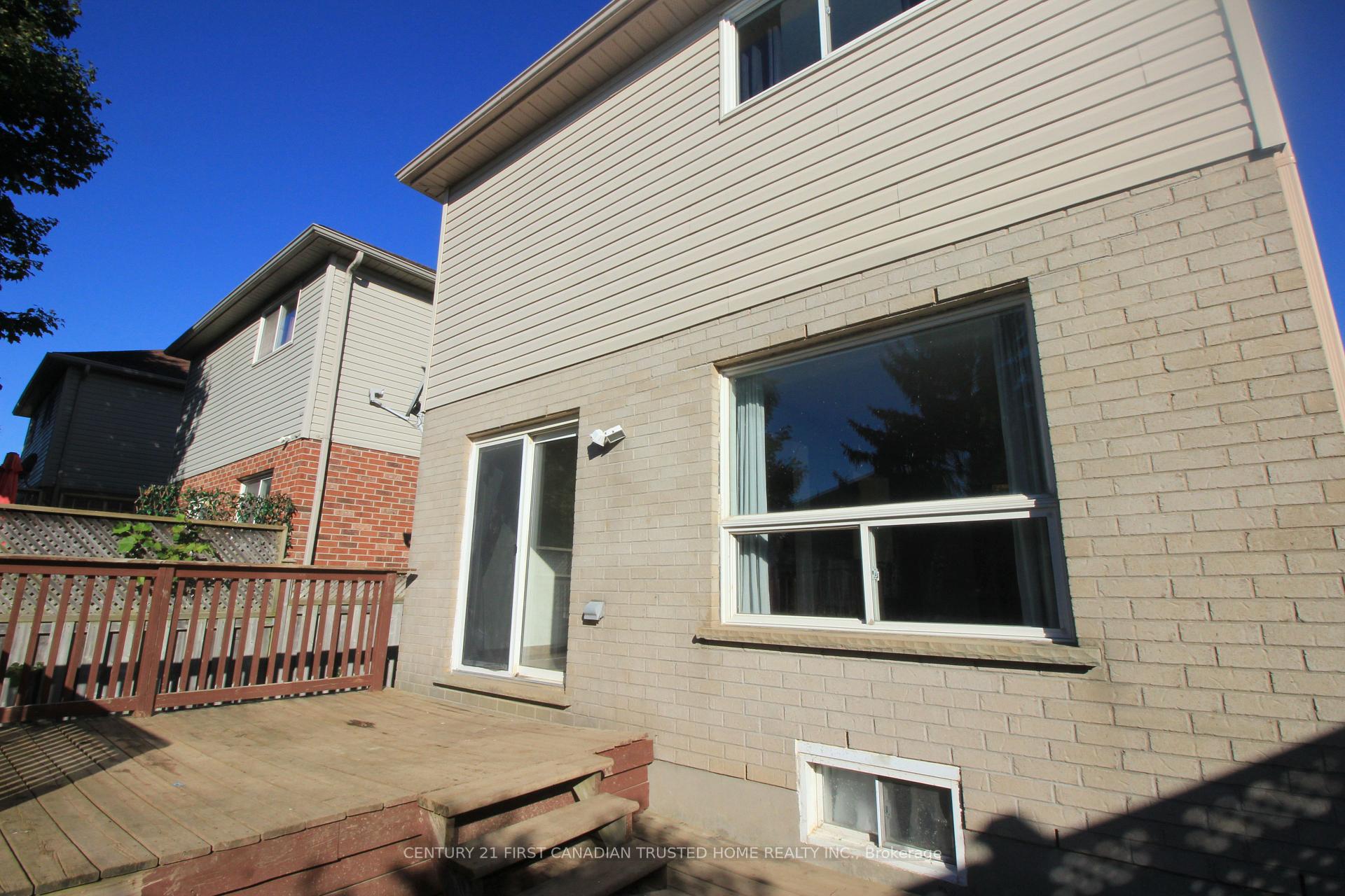 Photo 38 of 199 Emerald Road, London, South U — HOMEH