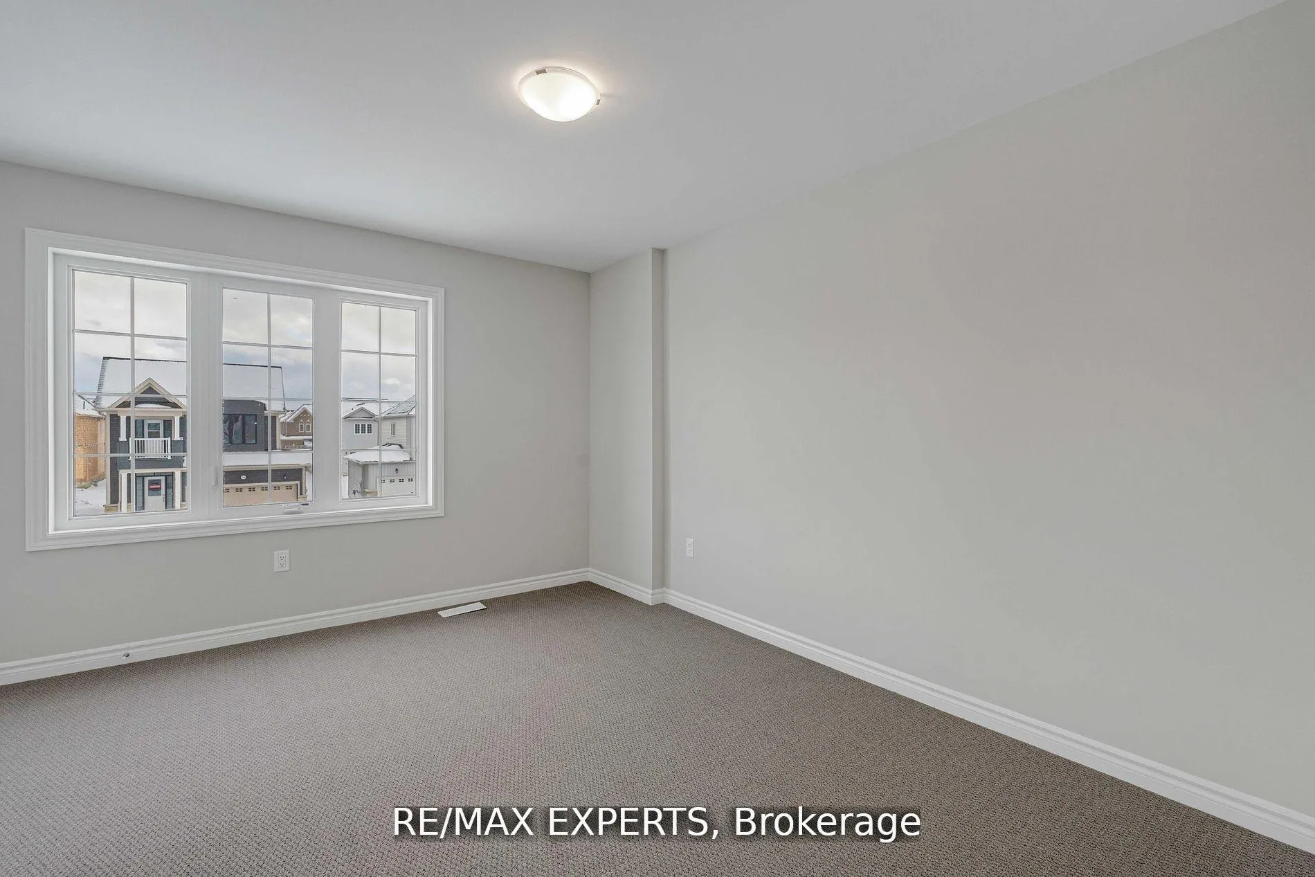 Photo 29 of 282 Springfield Crescent, Clearview, Stayner — HOMEH