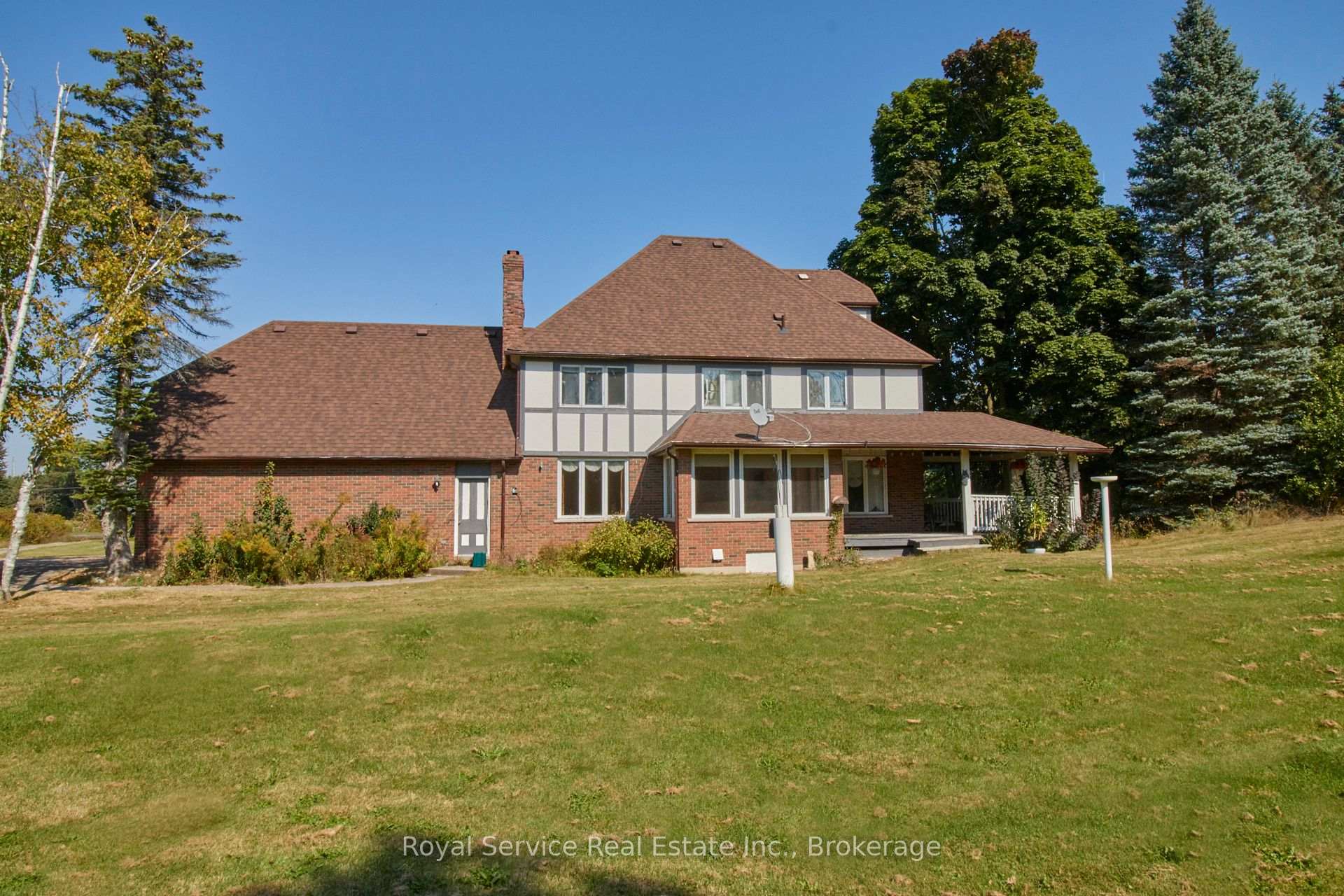 Photo 5 of 650 Lake Ridge Road, Ajax, South East — HOMEH