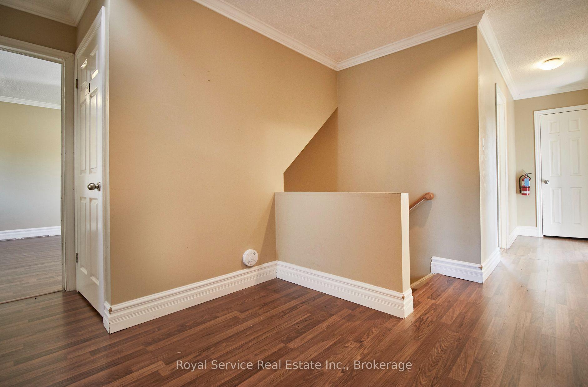 Photo 13 of 650 Lake Ridge Road, Ajax, South East — HOMEH