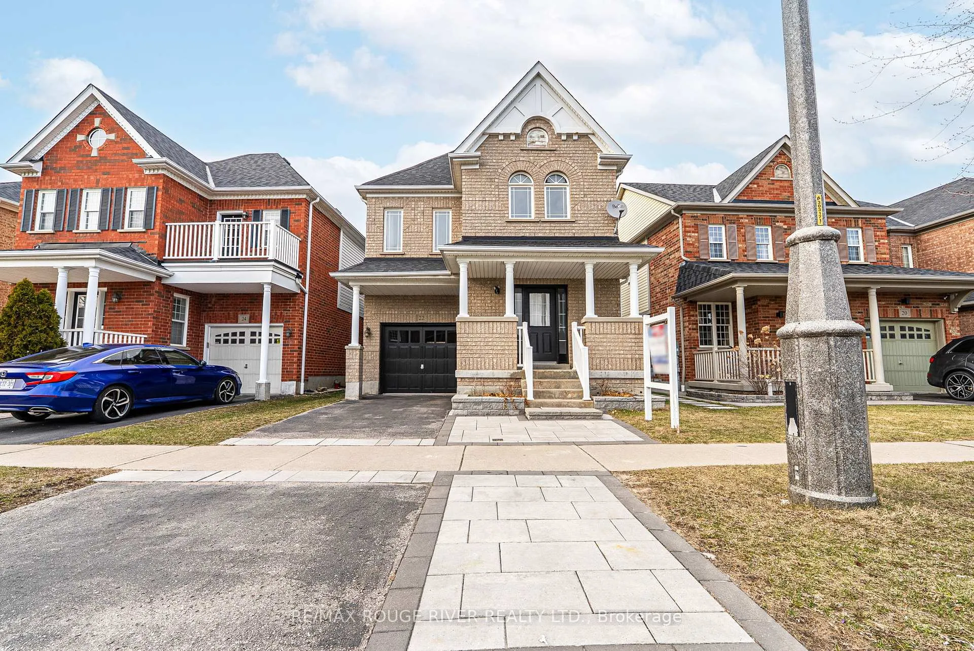Photo 1 of 22 Thackery Drive, Ajax, Northeast Ajax — HOMEH