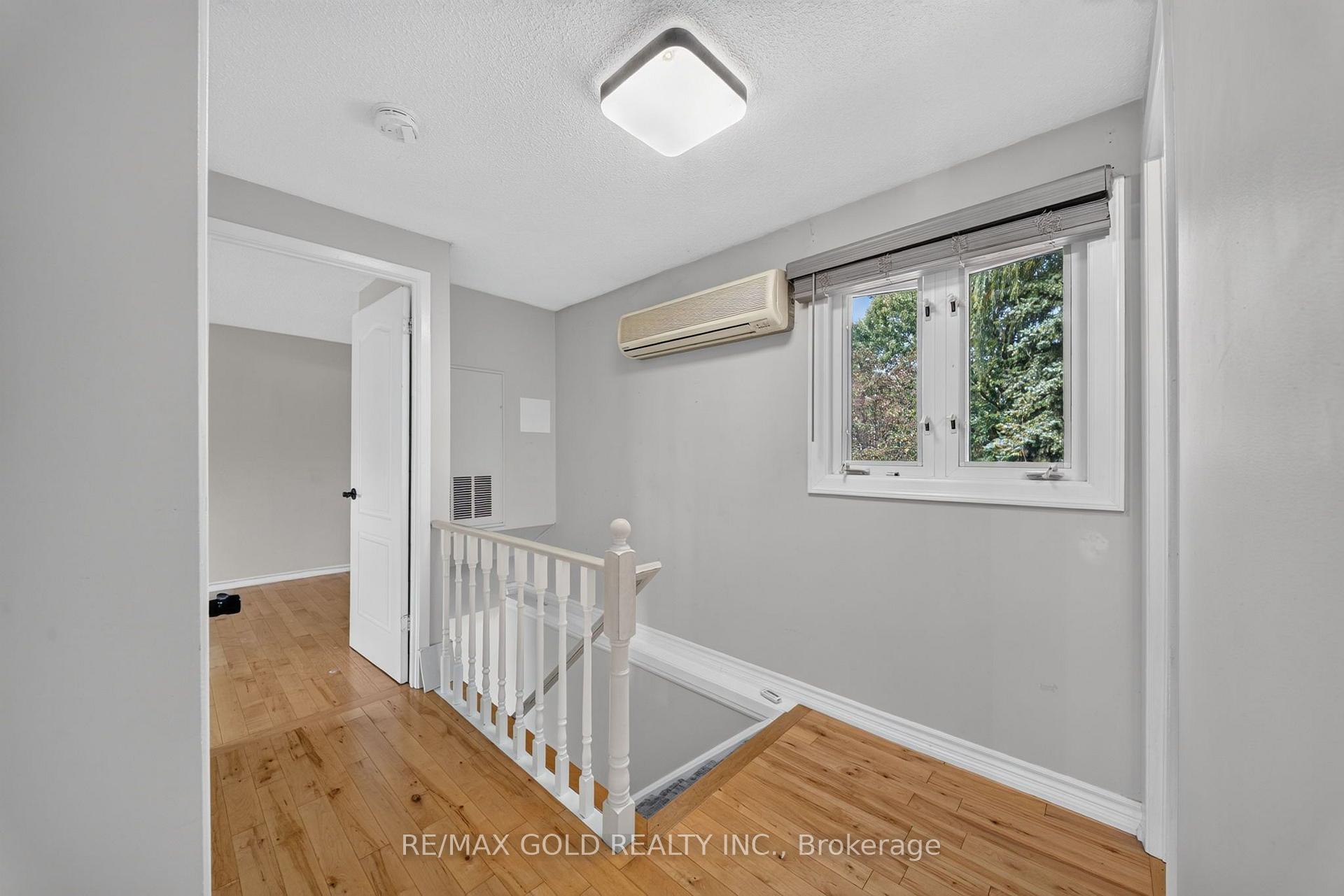Photo 22 of 6 Jennifer Square, Brampton, Northgate — HOMEH