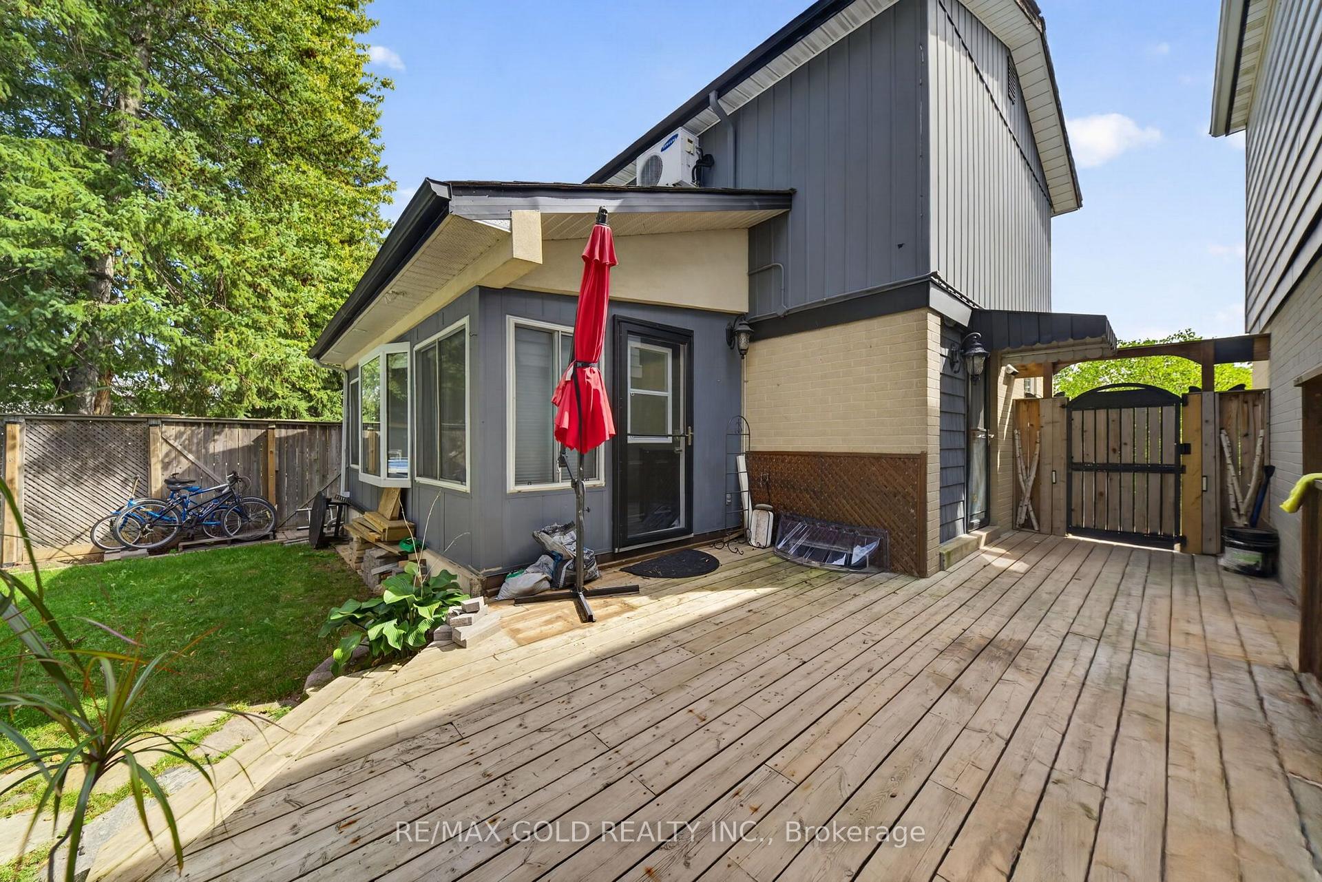Photo 43 of 6 Jennifer Square, Brampton, Northgate — HOMEH