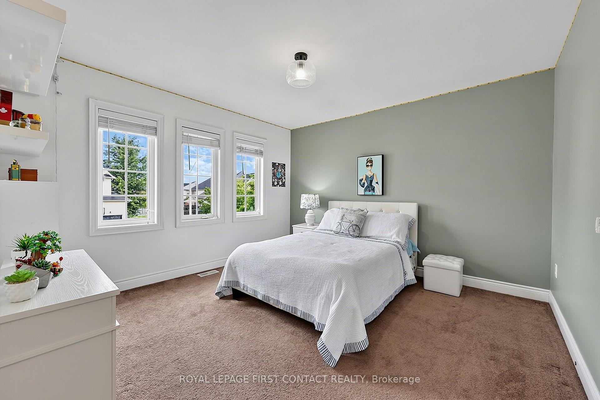 Photo 25 of 36 Regalia Way, Barrie, Innis-Shore — HOMEH