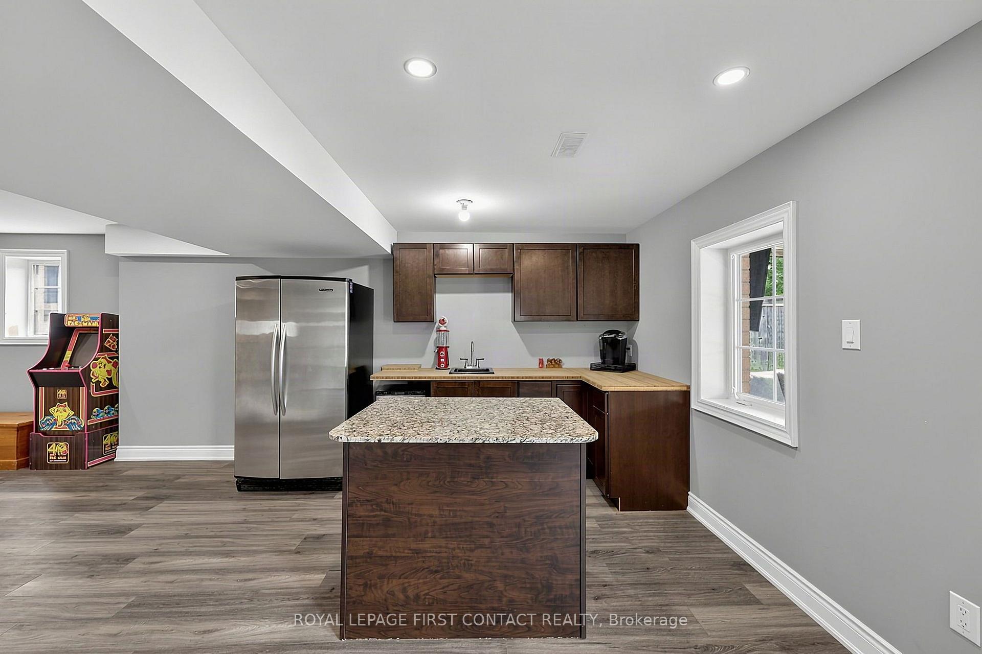 Photo 39 of 36 Regalia Way, Barrie, Innis-Shore — HOMEH