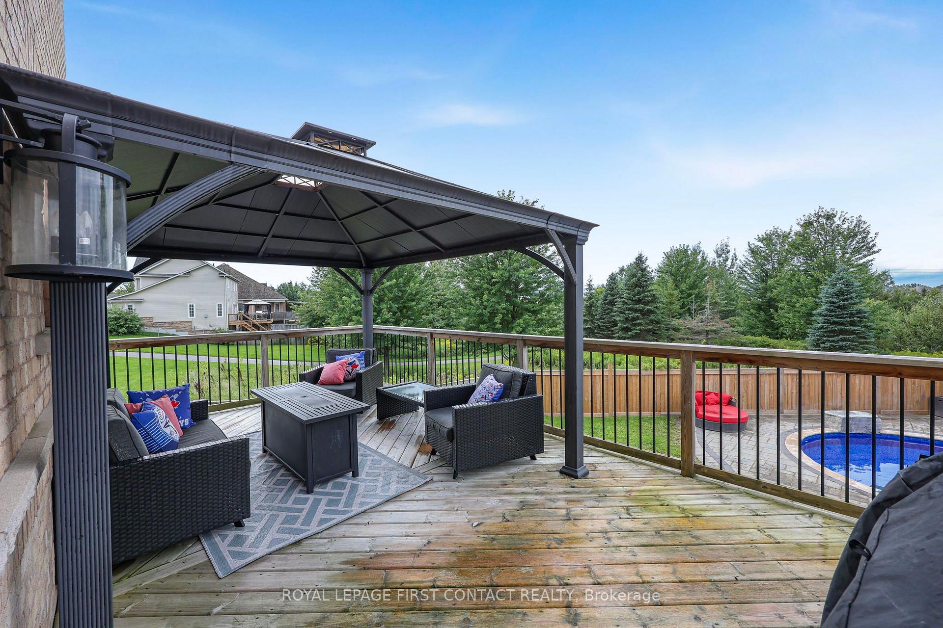 Photo 42 of 36 Regalia Way, Barrie, Innis-Shore — HOMEH