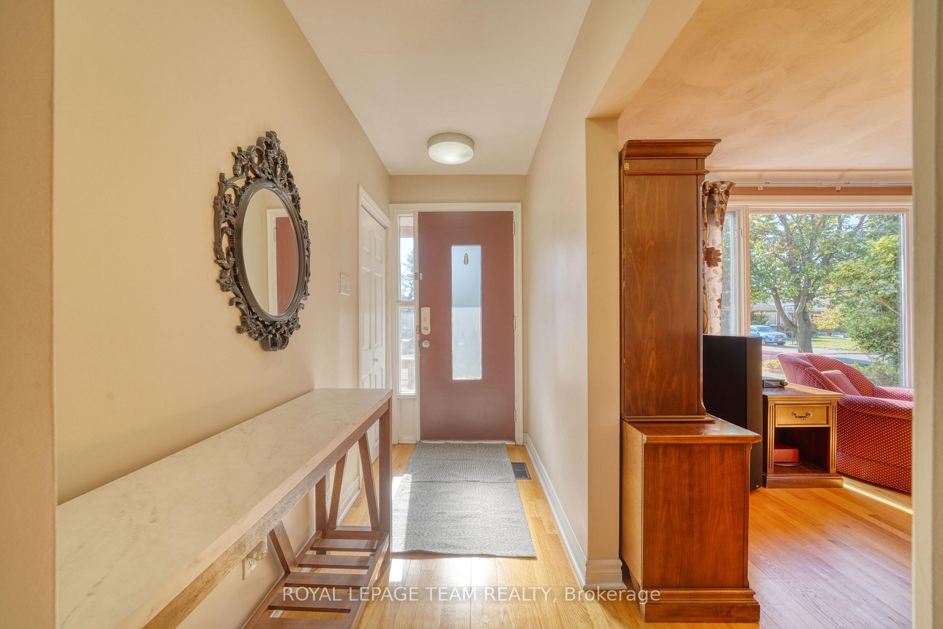 Photo 5 of 2161 Rushton Road, Ottawa, McKellar Heights/Glabar Park — HOMEH