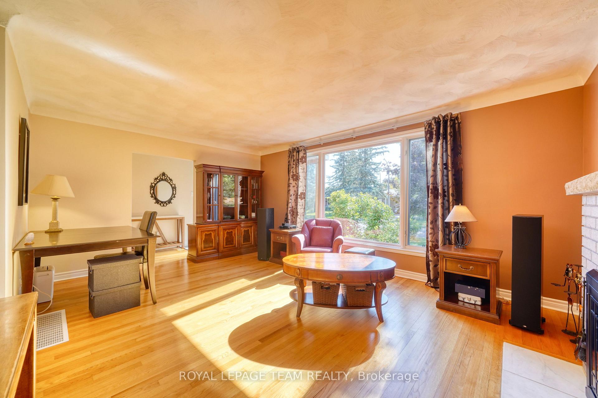 Photo 6 of 2161 Rushton Road, Ottawa, McKellar Heights/Glabar Park — HOMEH