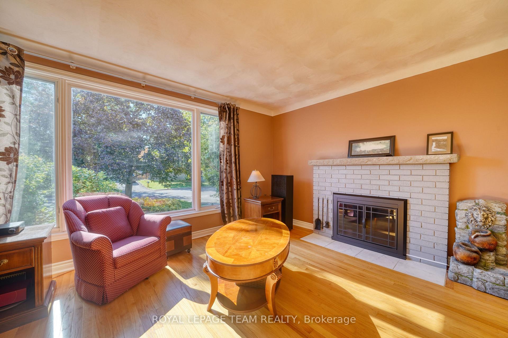 Photo 8 of 2161 Rushton Road, Ottawa, McKellar Heights/Glabar Park — HOMEH